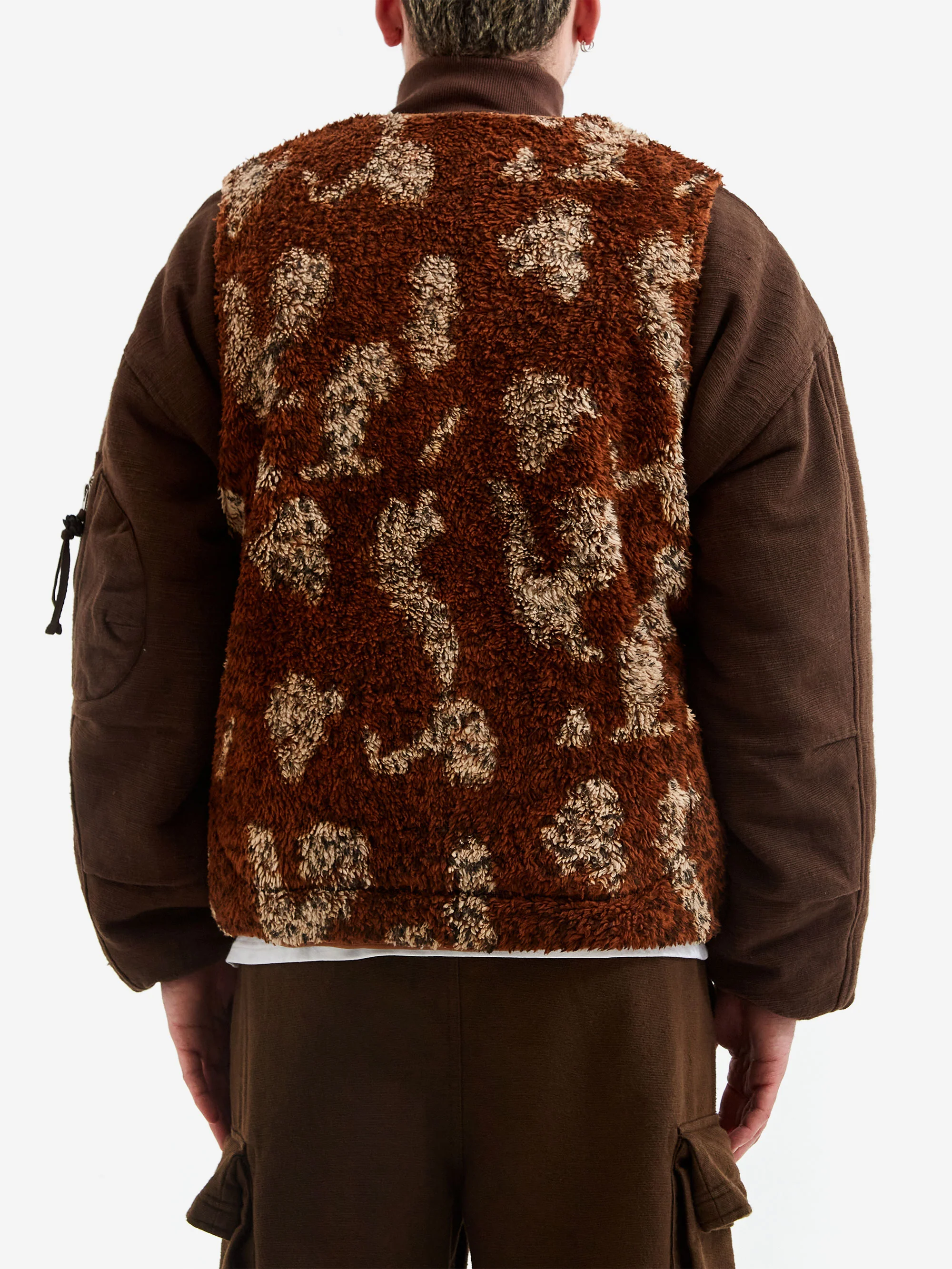 18 East x Goodhood V-neck Liner Fleece Vest – Leopard - Image 7