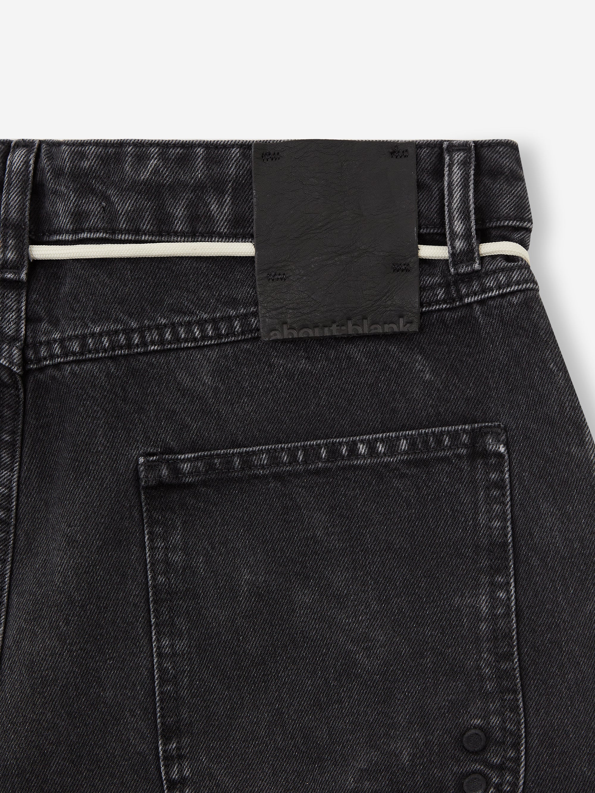about:blank Wide denim Short - Vintage Black - Image 3