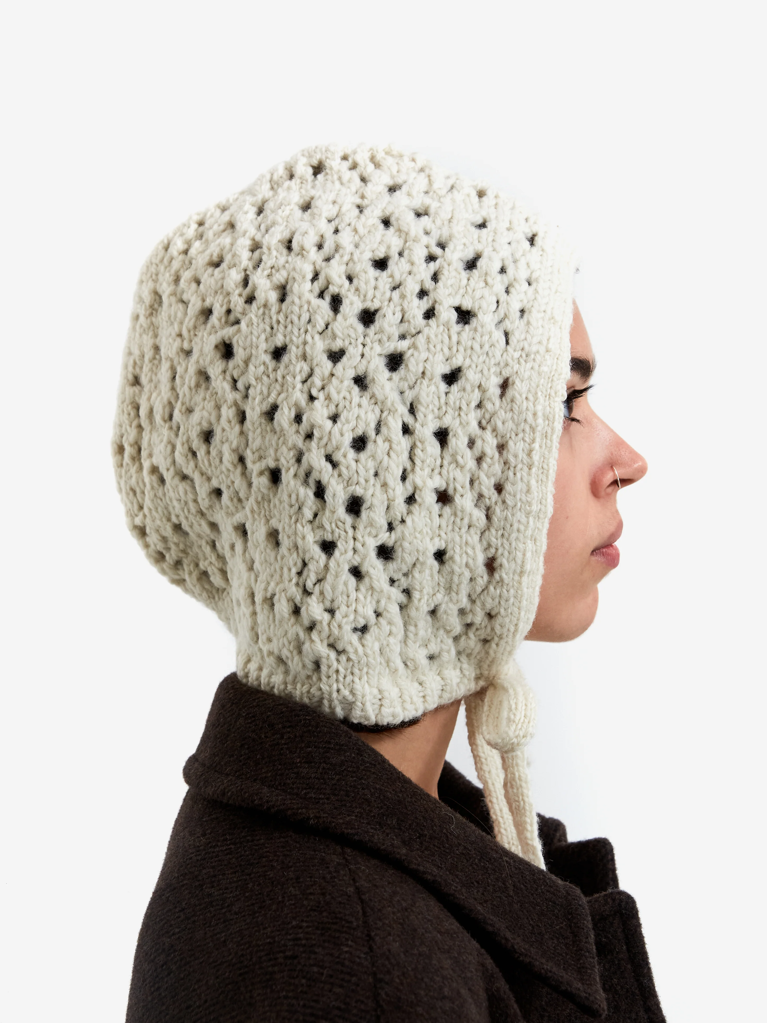 AMOMENTO Crochet Knitted Bonnet - Ecru - Image 2
