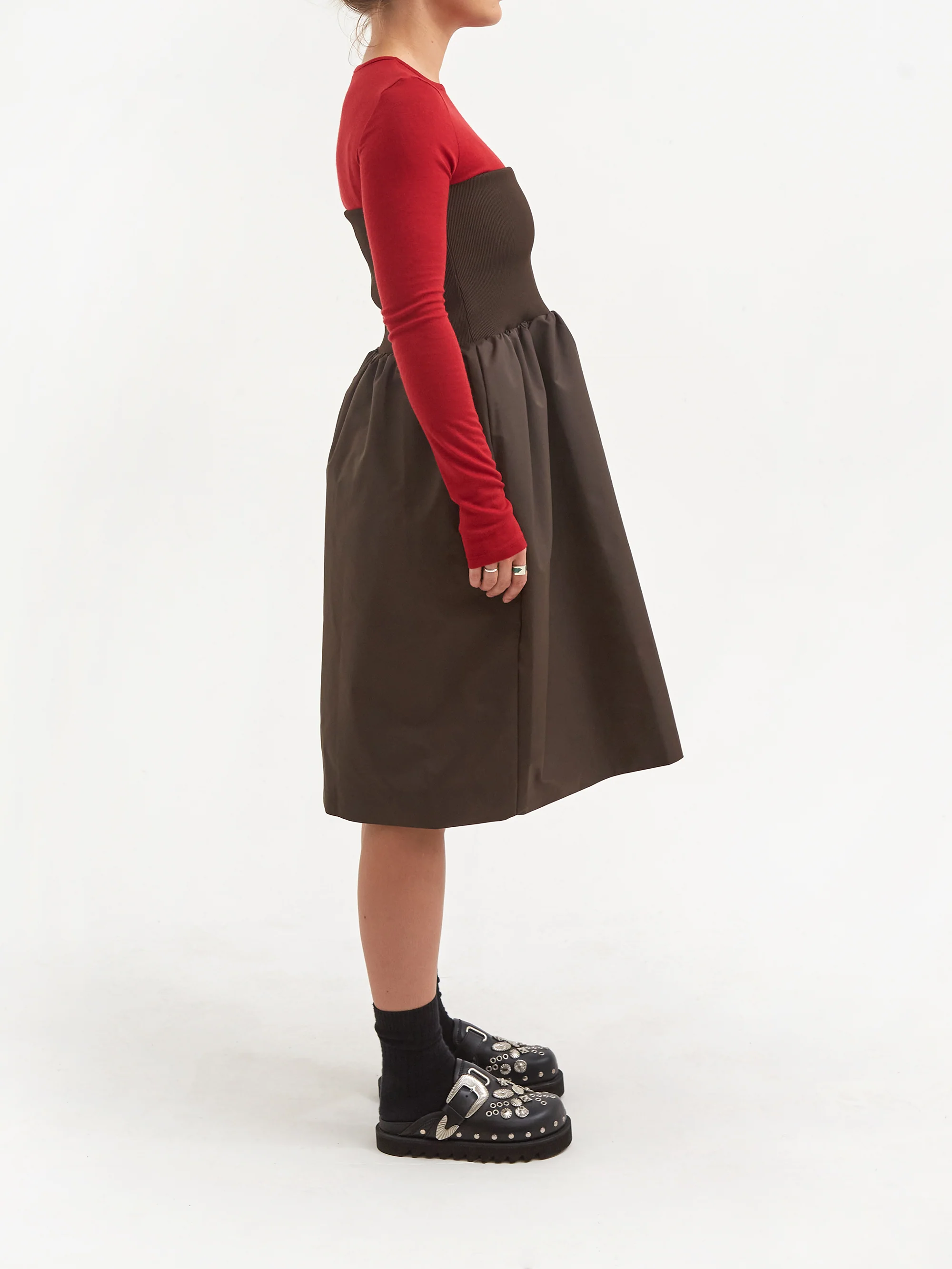AMOMENTO Nylon Shirring Flared Skirt - Brown - Image 4