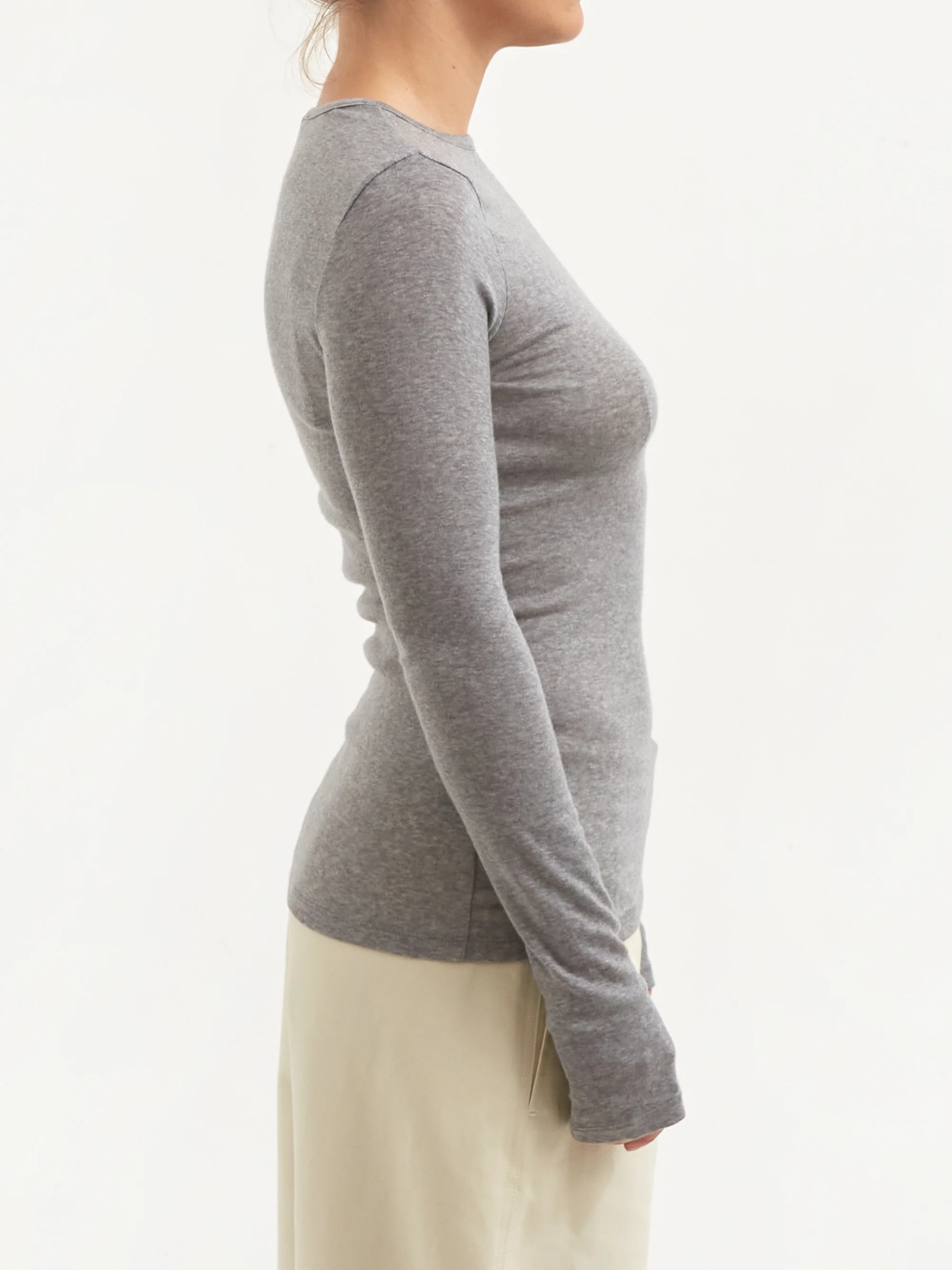 AMOMENTO Round T-Shirt - Grey - Image 2