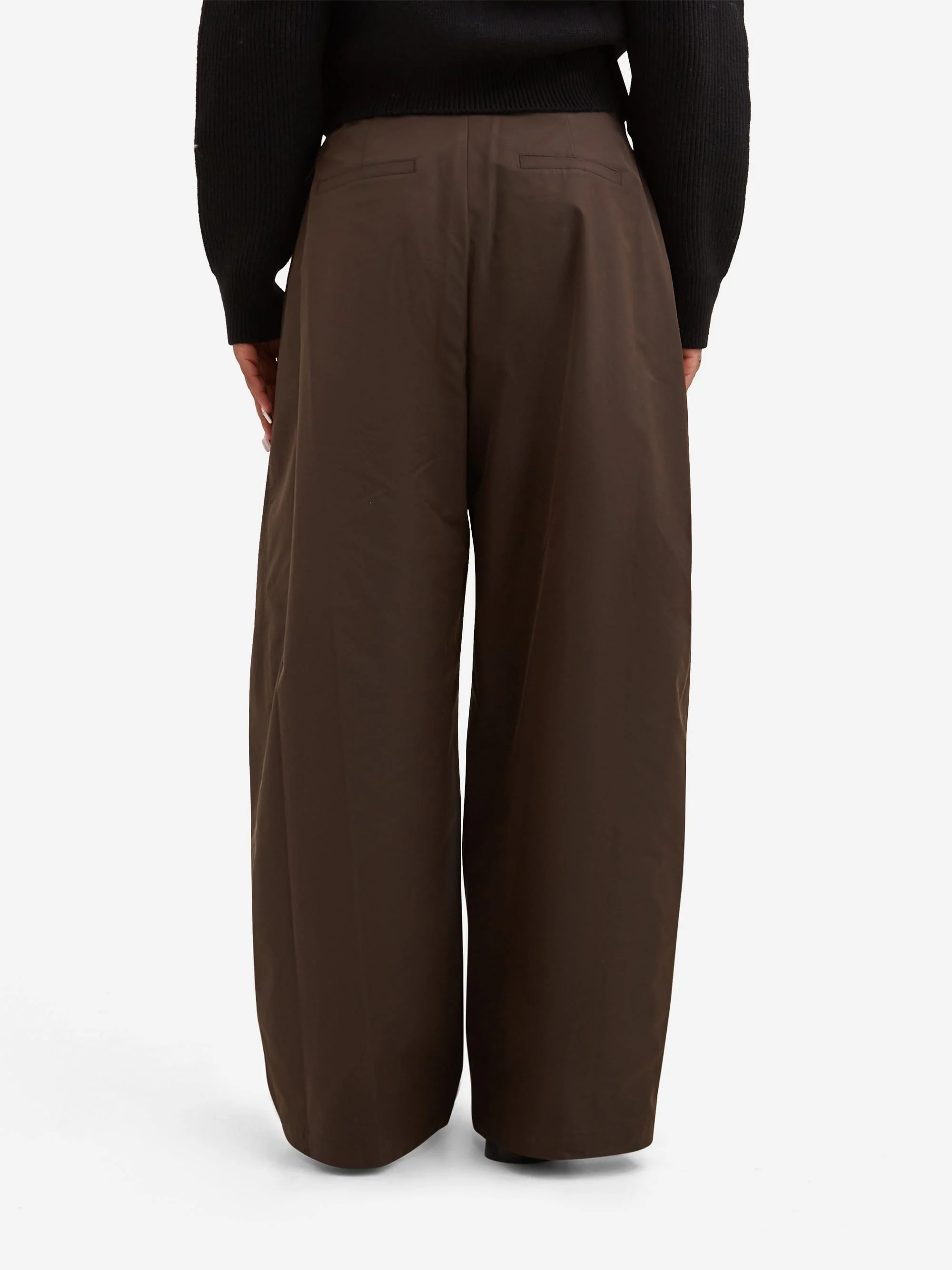 AMOMENTO Two Tuck Balloon Pants - Dark Brown - Image 3