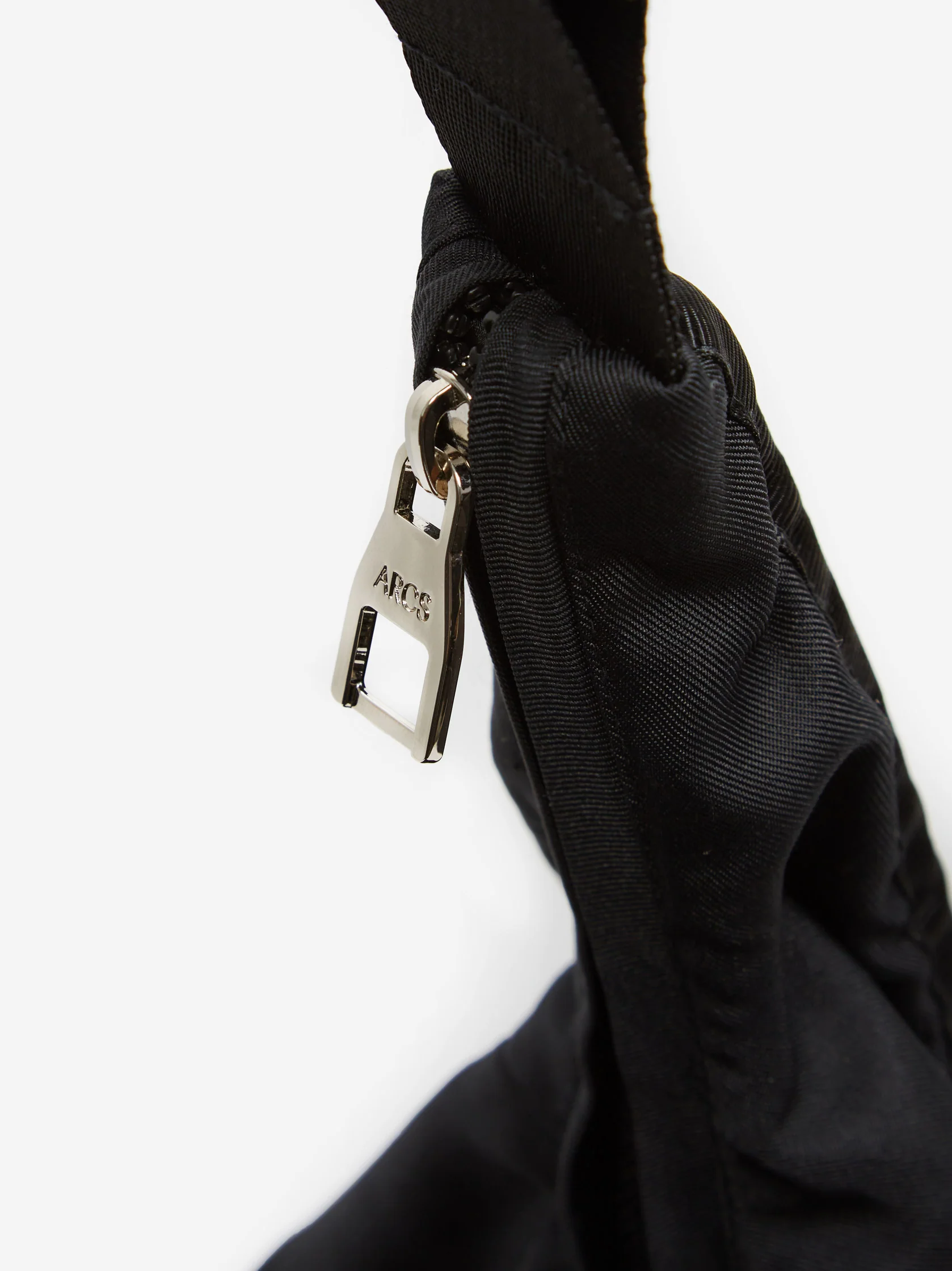 ARCS HEY Sling Bag - Black - Image 4