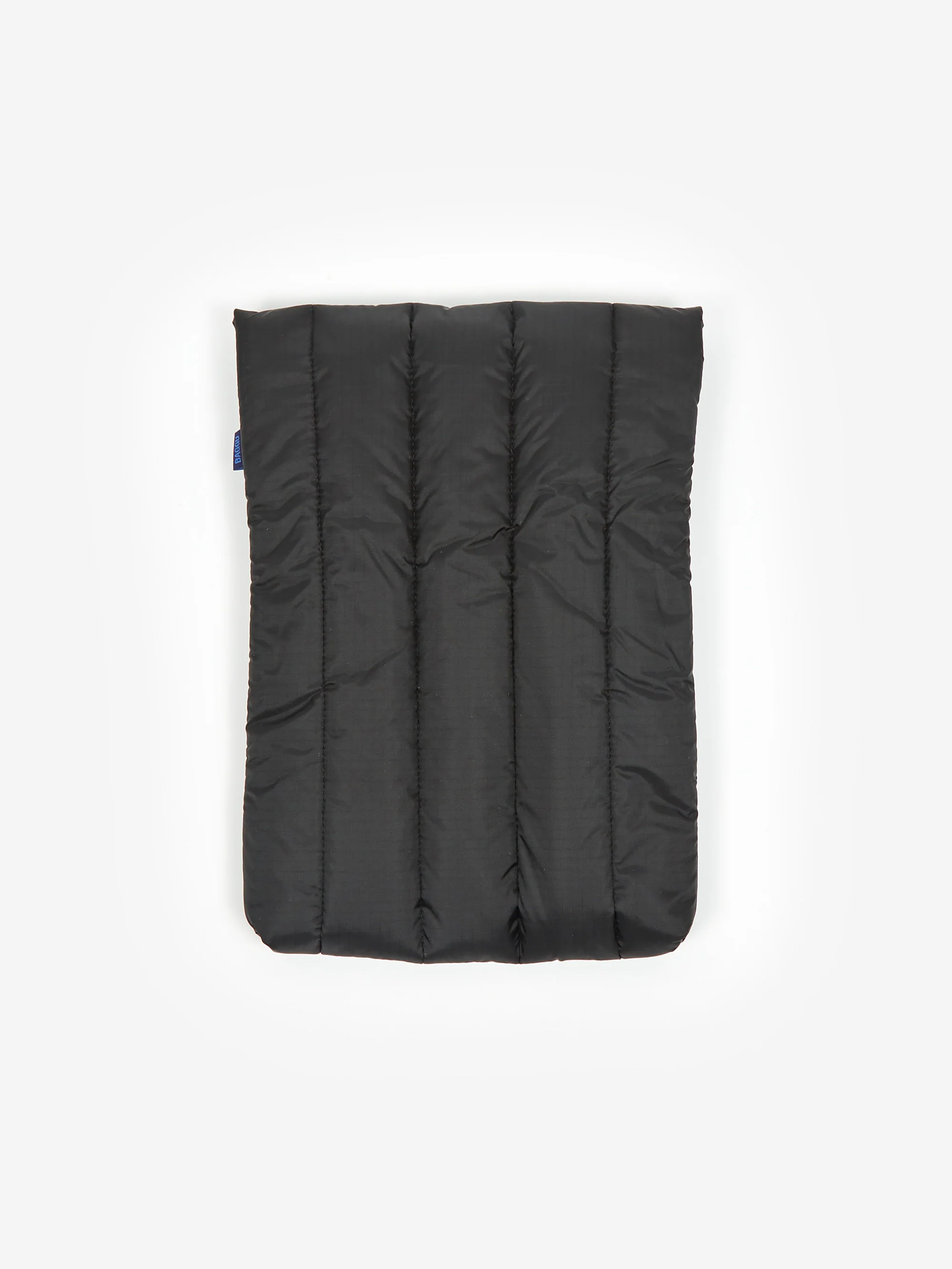 BAGGU Puffy Laptop Sleeve 13"/14" - Black - Image 4