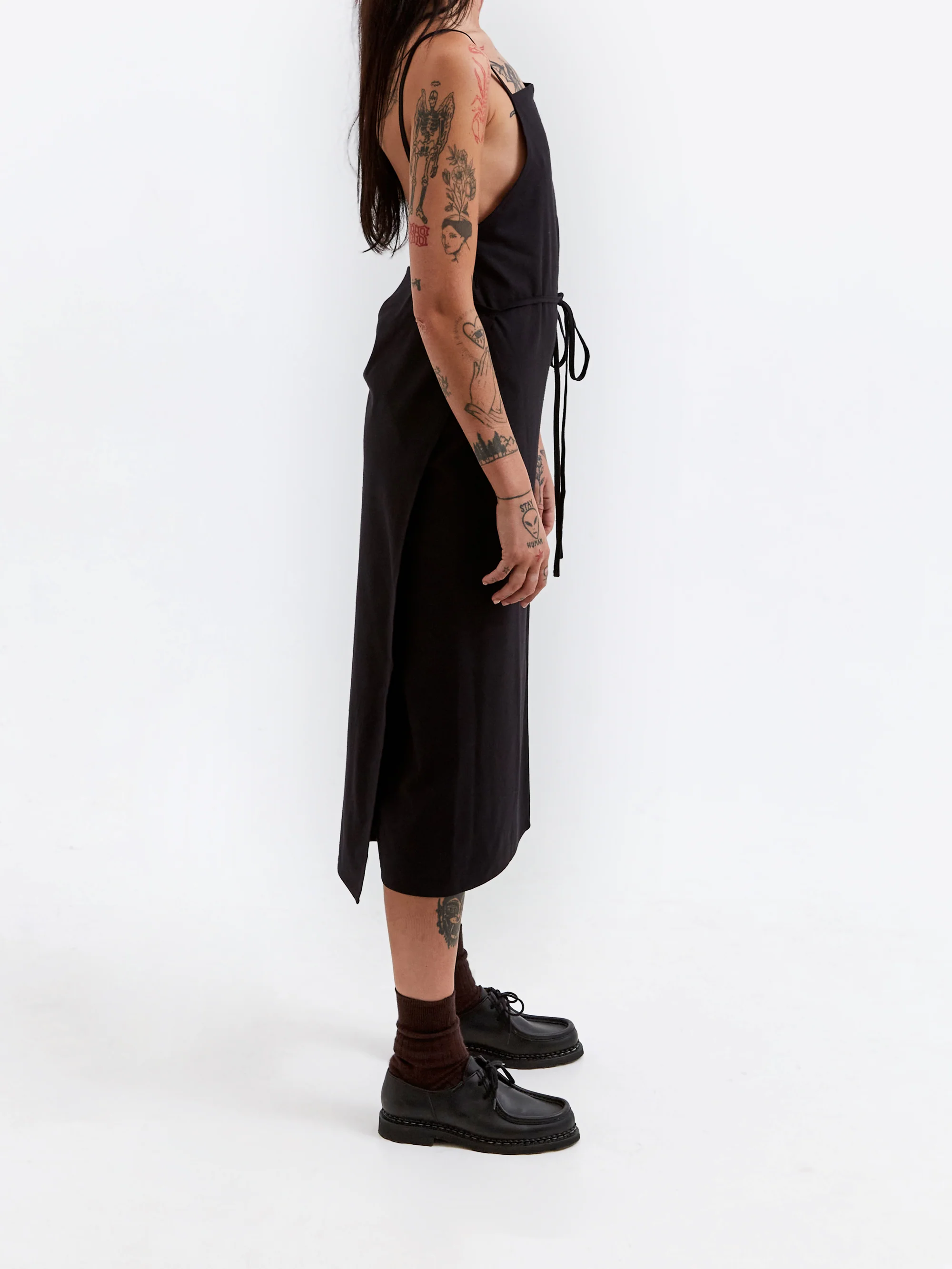Baserange Wild Silk Yumi Apron Dress - Black - Image 2