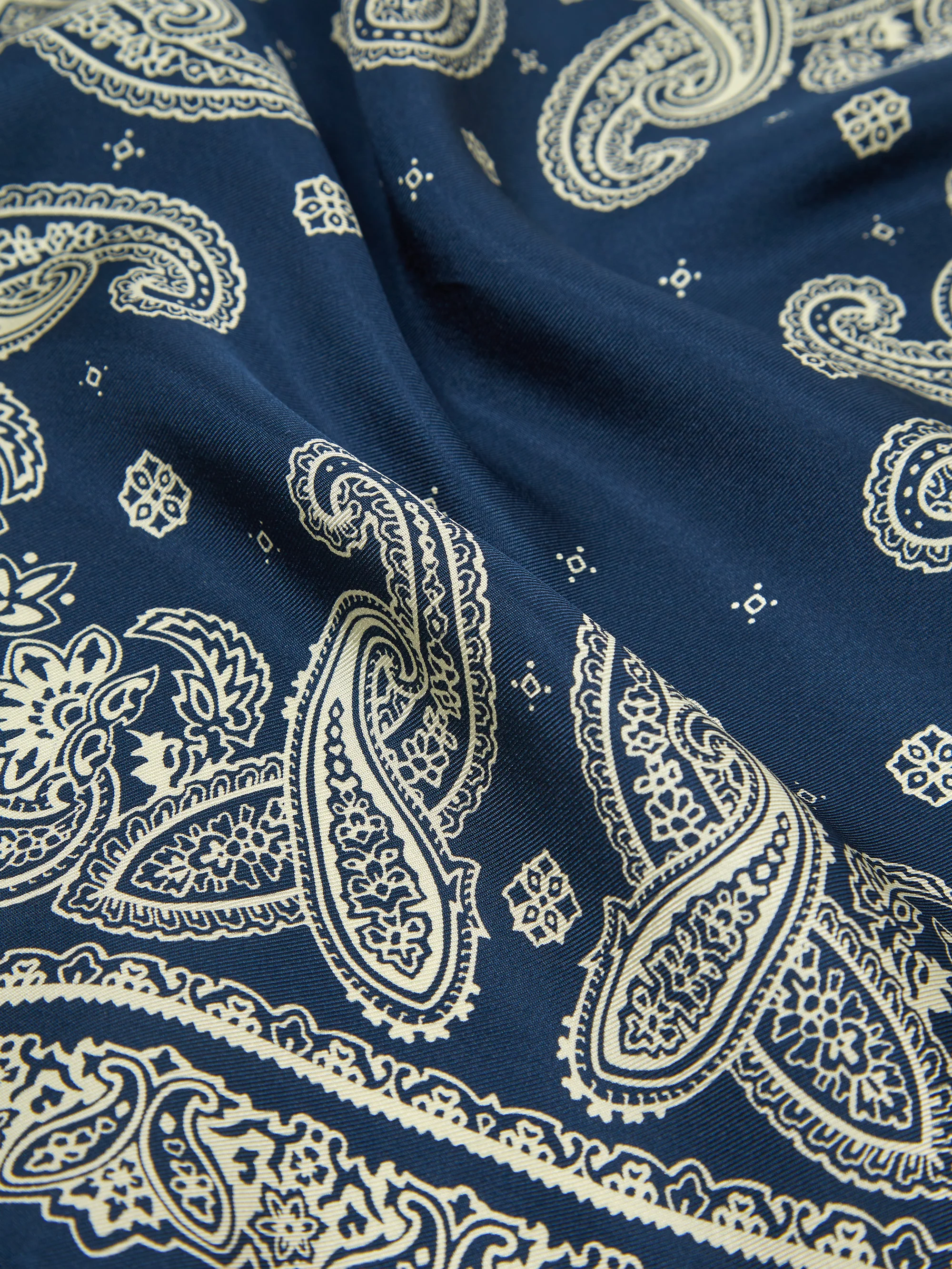 Beams Plus Pocket Chief Silk Bandana - Navy - Image 3