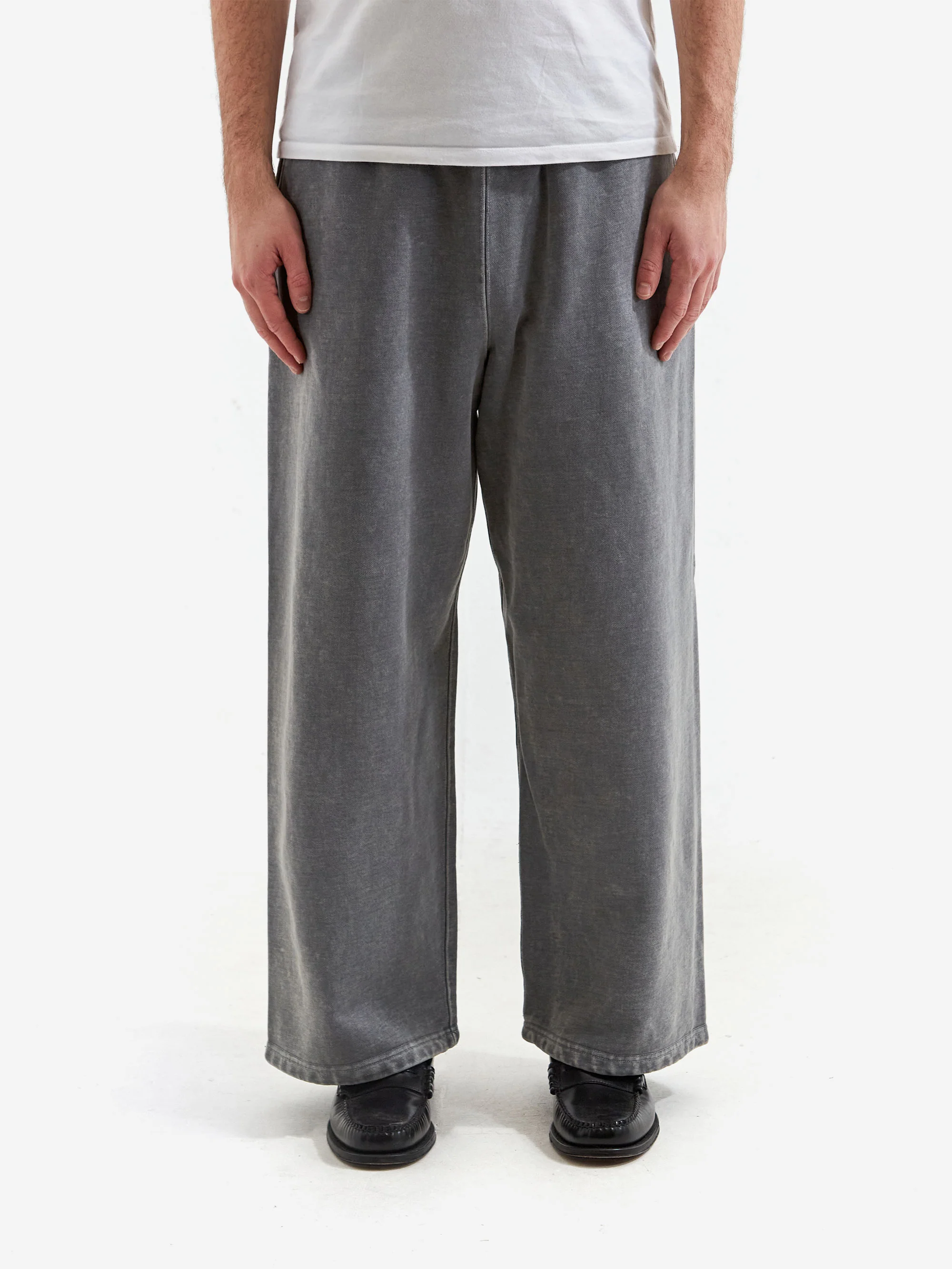 Beams Wide Fade Sweat Trousers - Fade Black - Image 2