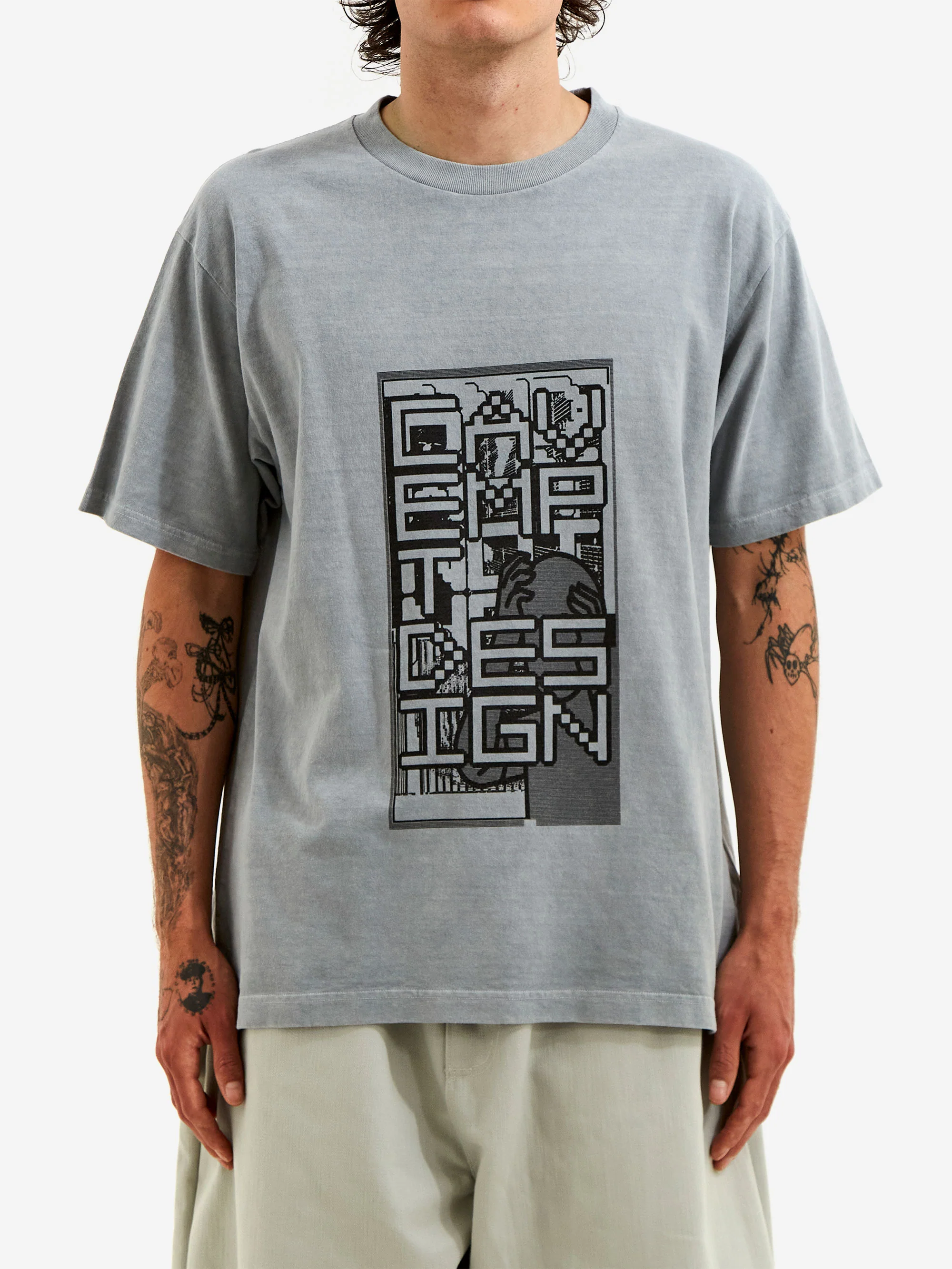 C.E Cav Empt Overdye MD Momentum Tee - Grey - Image 2