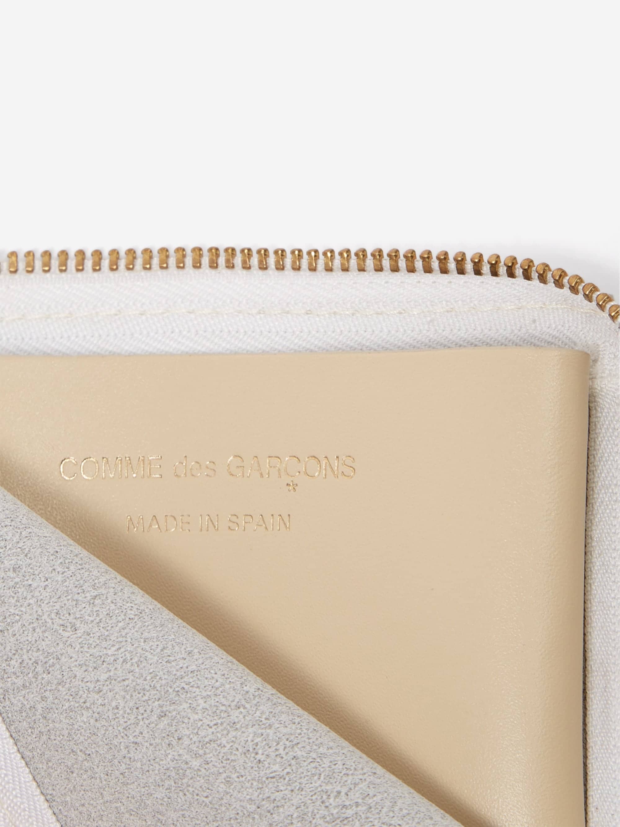 Comme des Garçons Wallet - Classic Leather Zip SA3100 - Off-White - Image 3