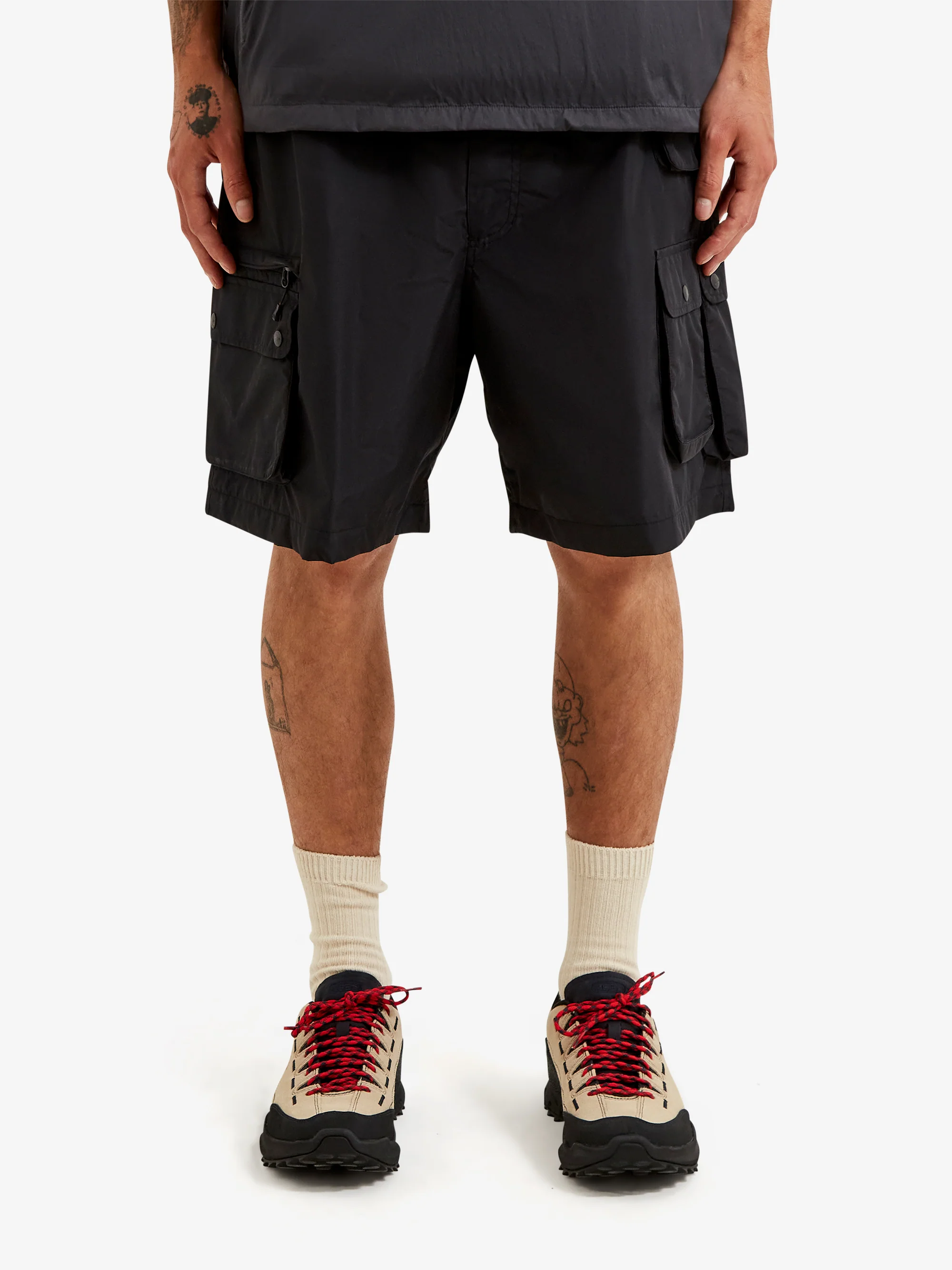 Daiwa Pier39 Gore-Tex Windstopper® Perfect Fishing Shorts - Black - Image 2