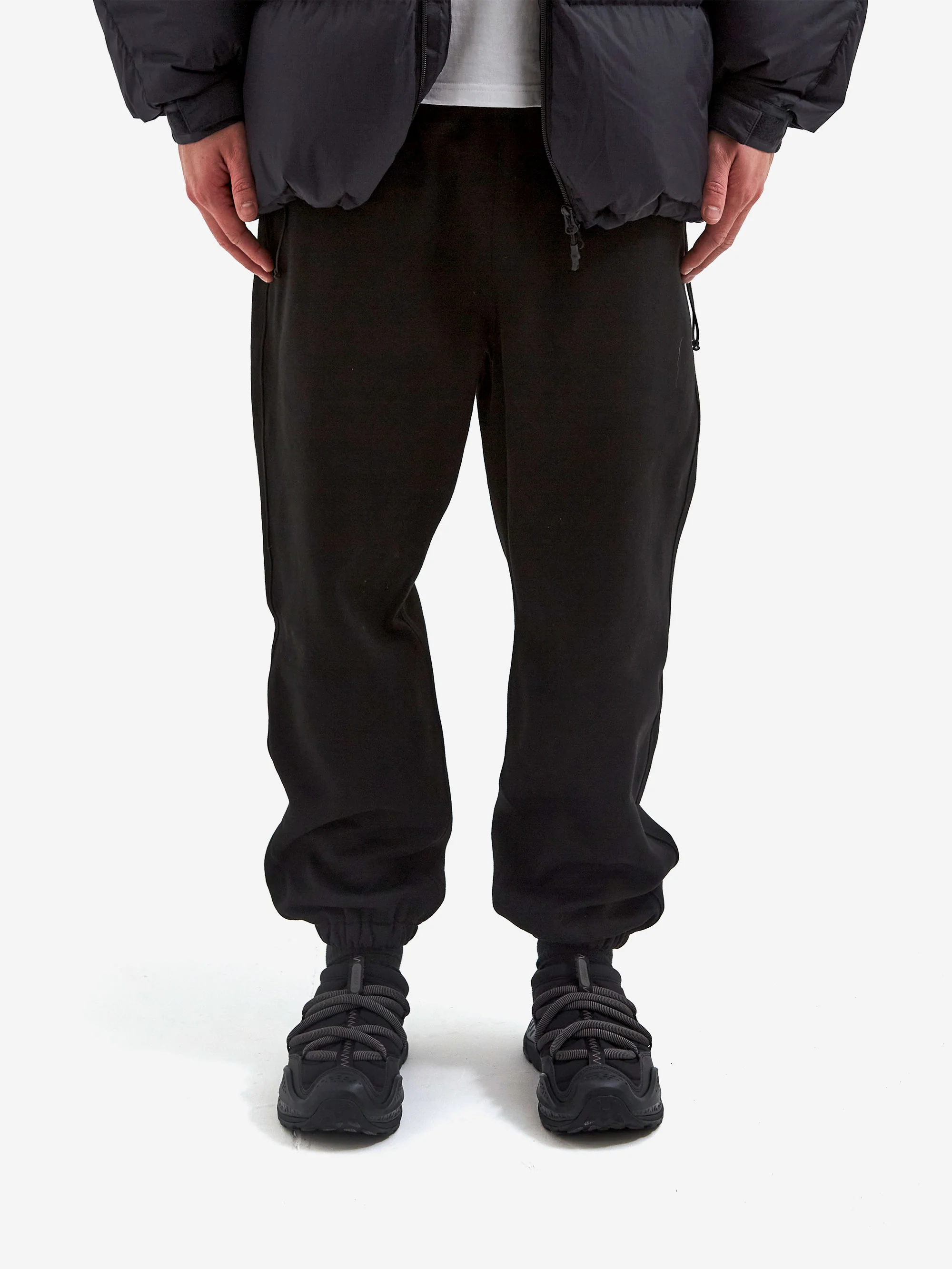 DAIWA PIER39 Tech Sweat Pants - Black - Image 2