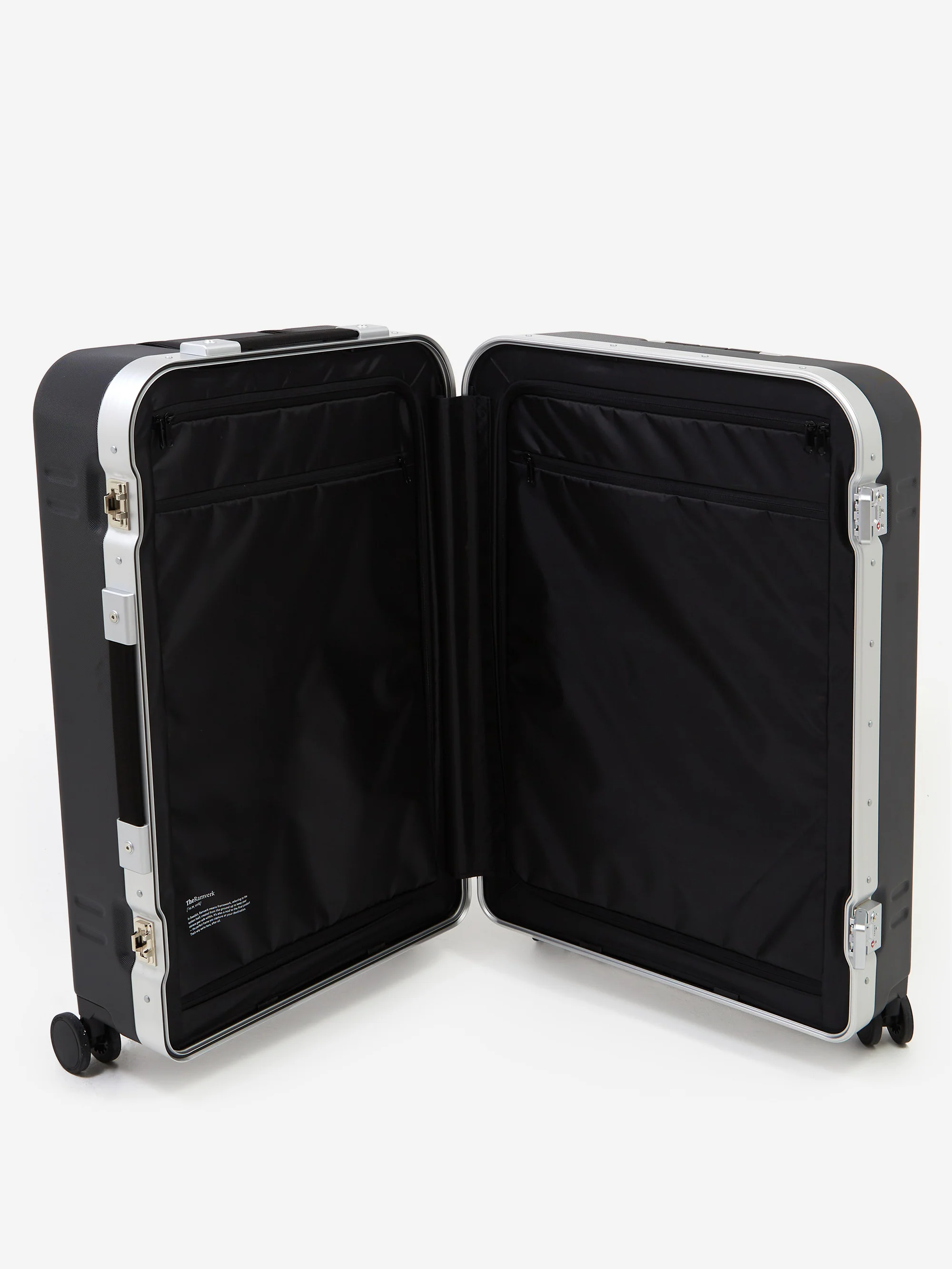 Db Ramverk Pro Check-in Luggage Large - Black/Silver - Image 2