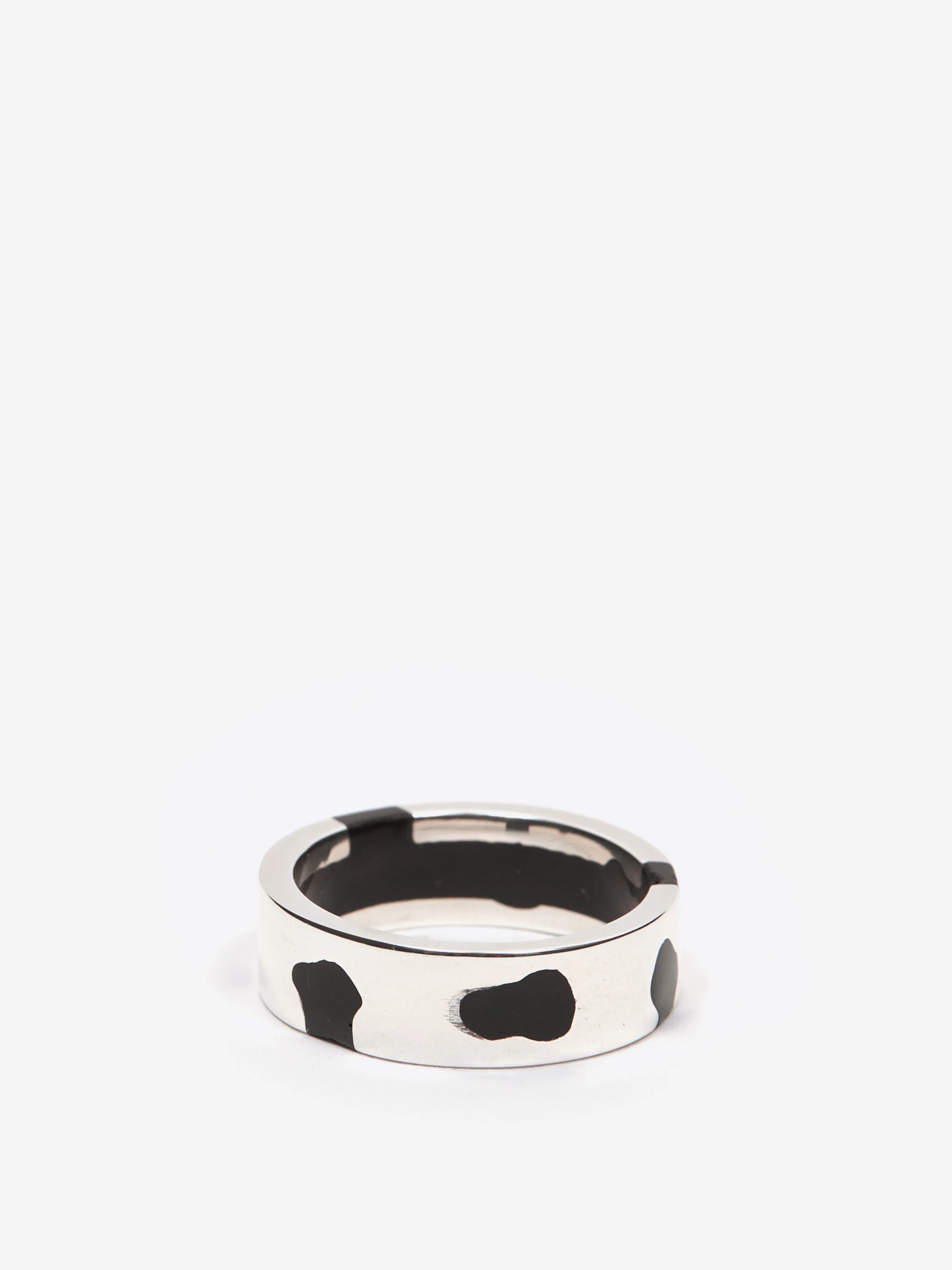 Ellie Mercer Band Ring - Black - Image 3