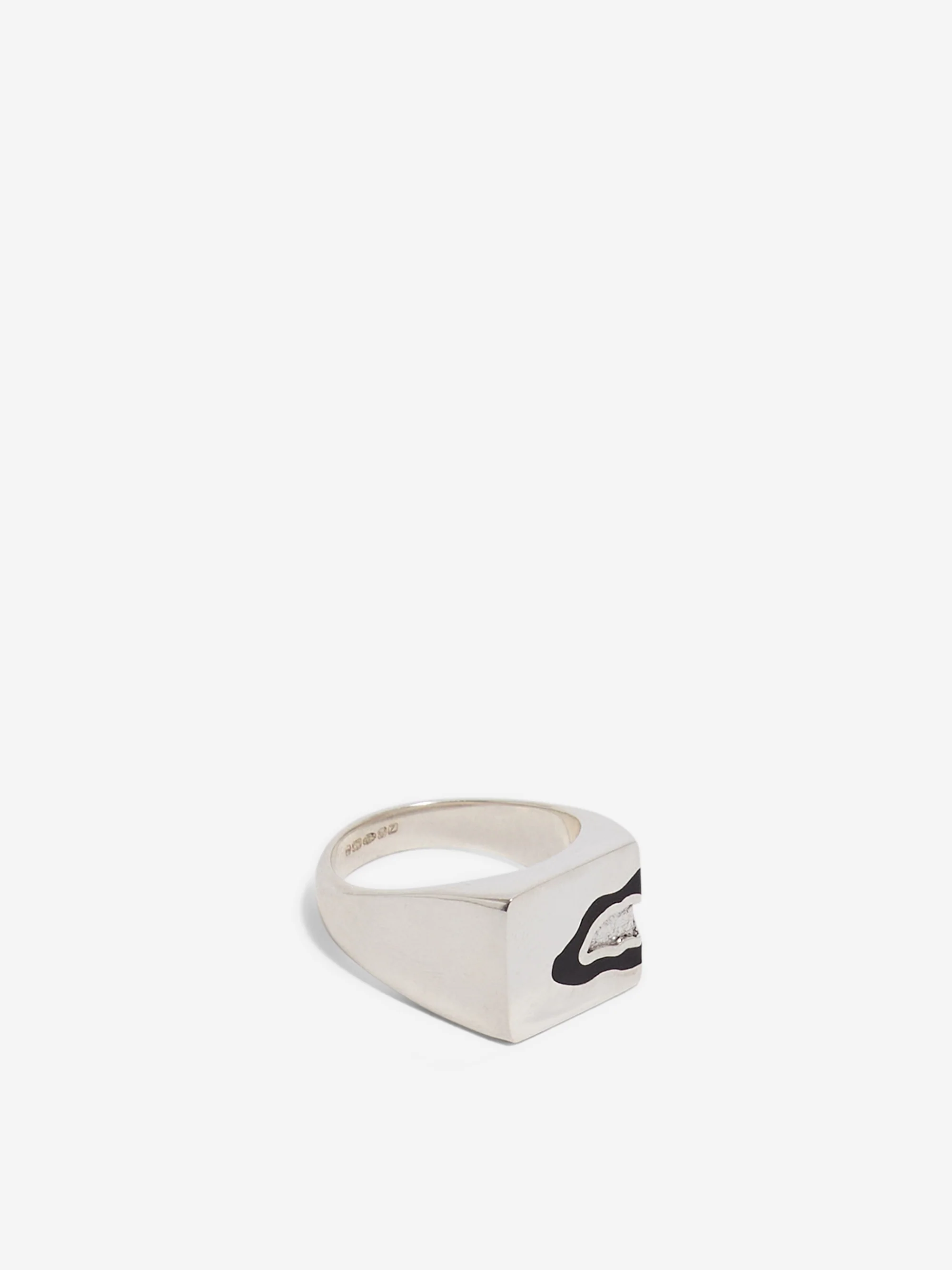 Ellie Mercer Island Texture Signet Ring - Silver/Black