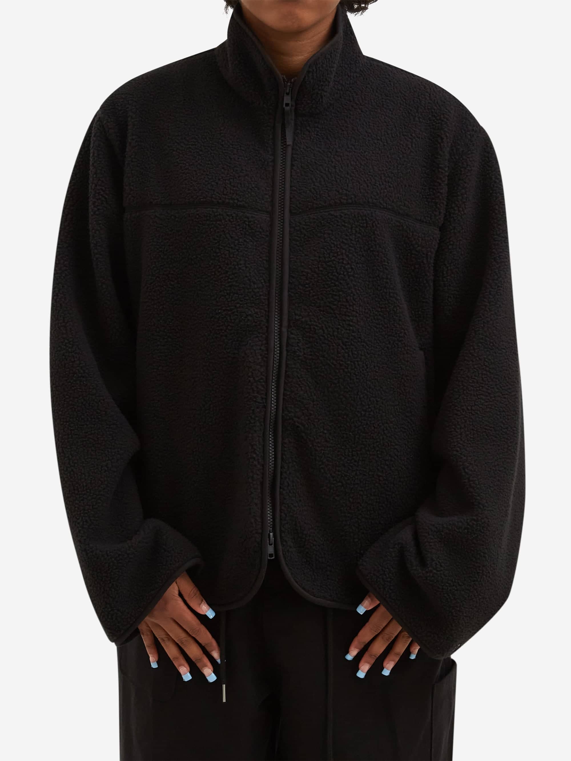 Estudio Niksen Boxy Wide Fleece - Black - Image 5