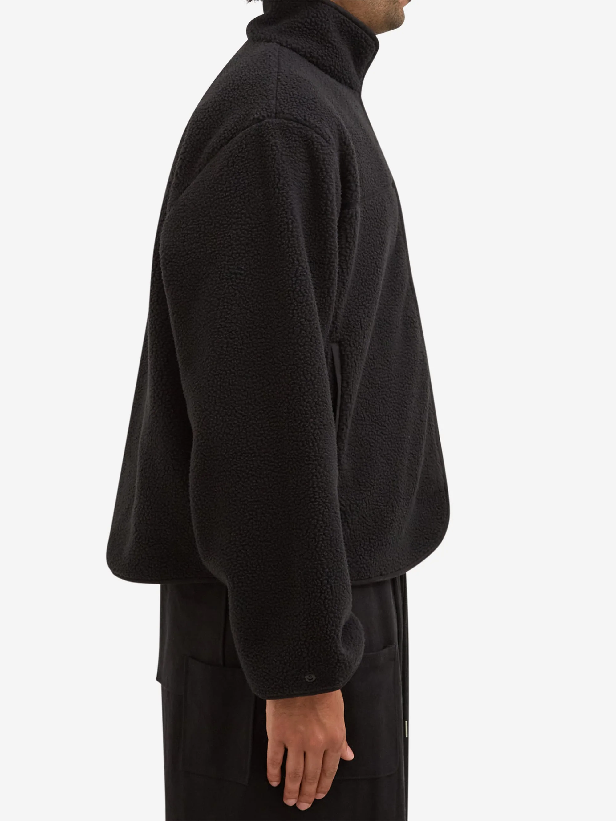 Estudio Niksen Boxy Wide Fleece - Black - Image 6