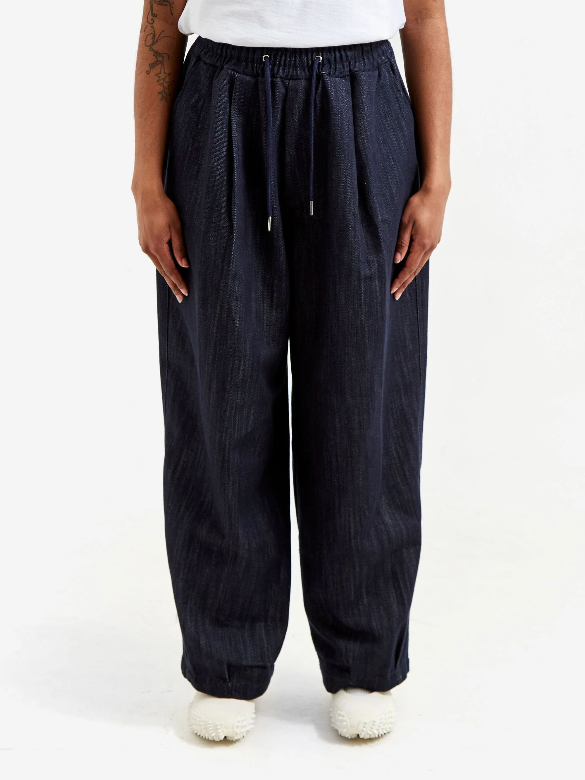Estudio Niksen Pintuck Balloon Pants W - Indigo