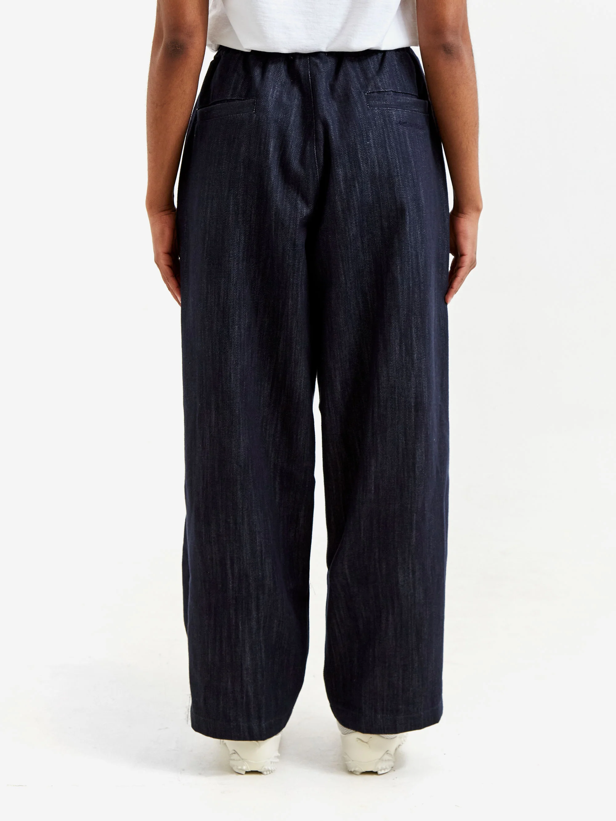 Estudio Niksen Pintuck Balloon Pants W - Indigo - Image 3