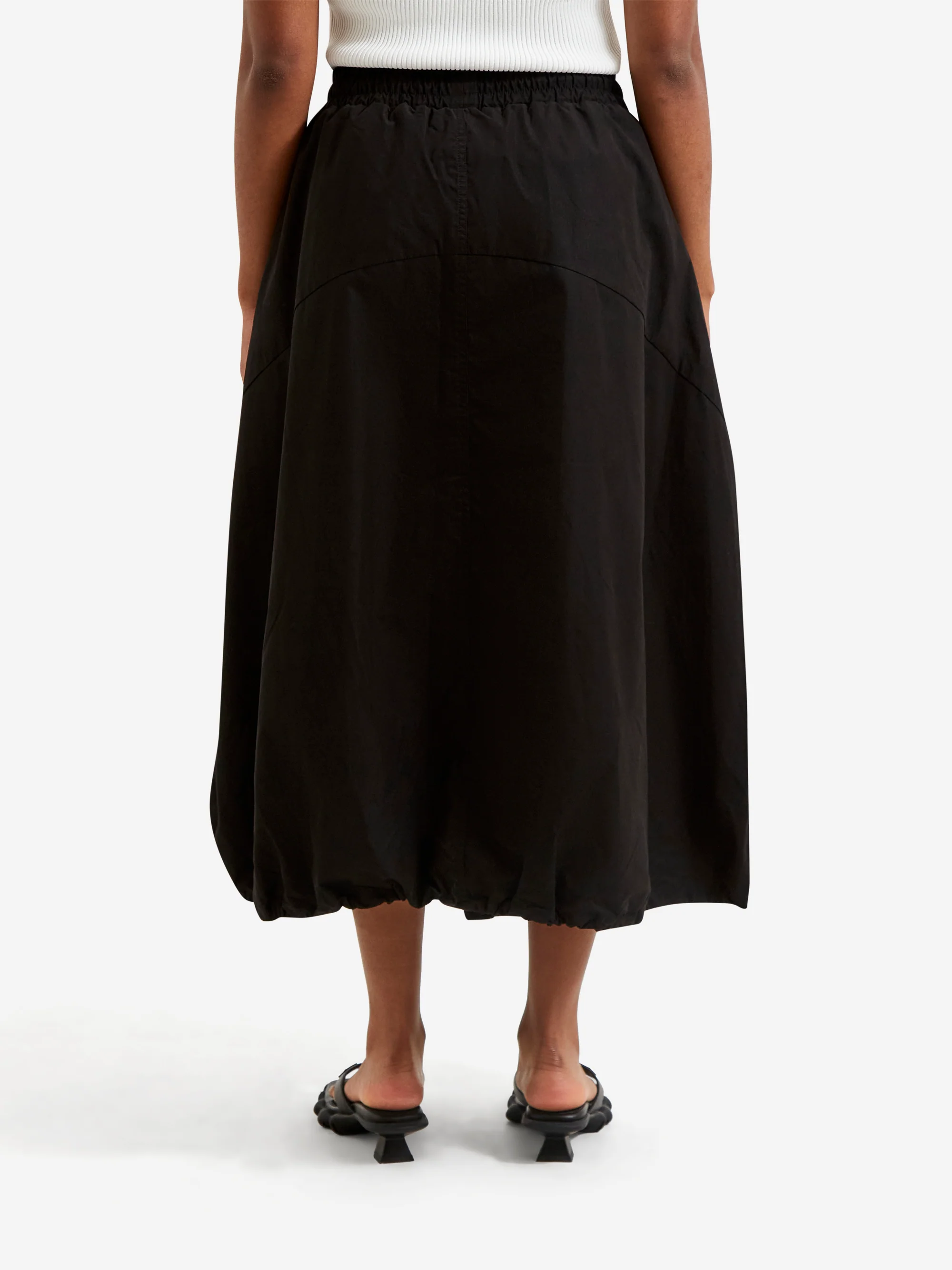 Estudio Niksen Pintuck Balloon Skirt W - Black - Image 3