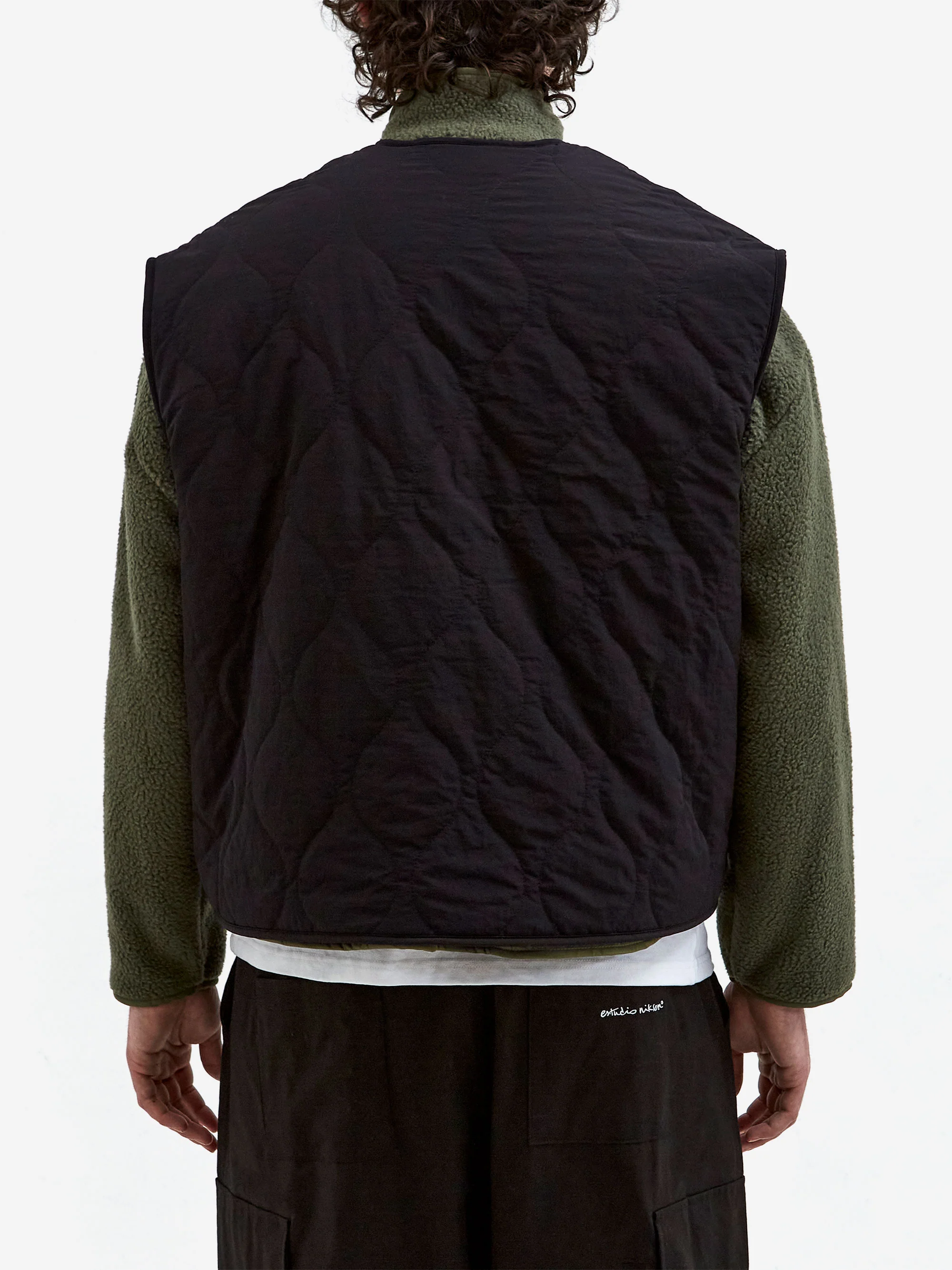 Estudio Niksen Reversible Nylon / Fleece Vest - Black - Image 13