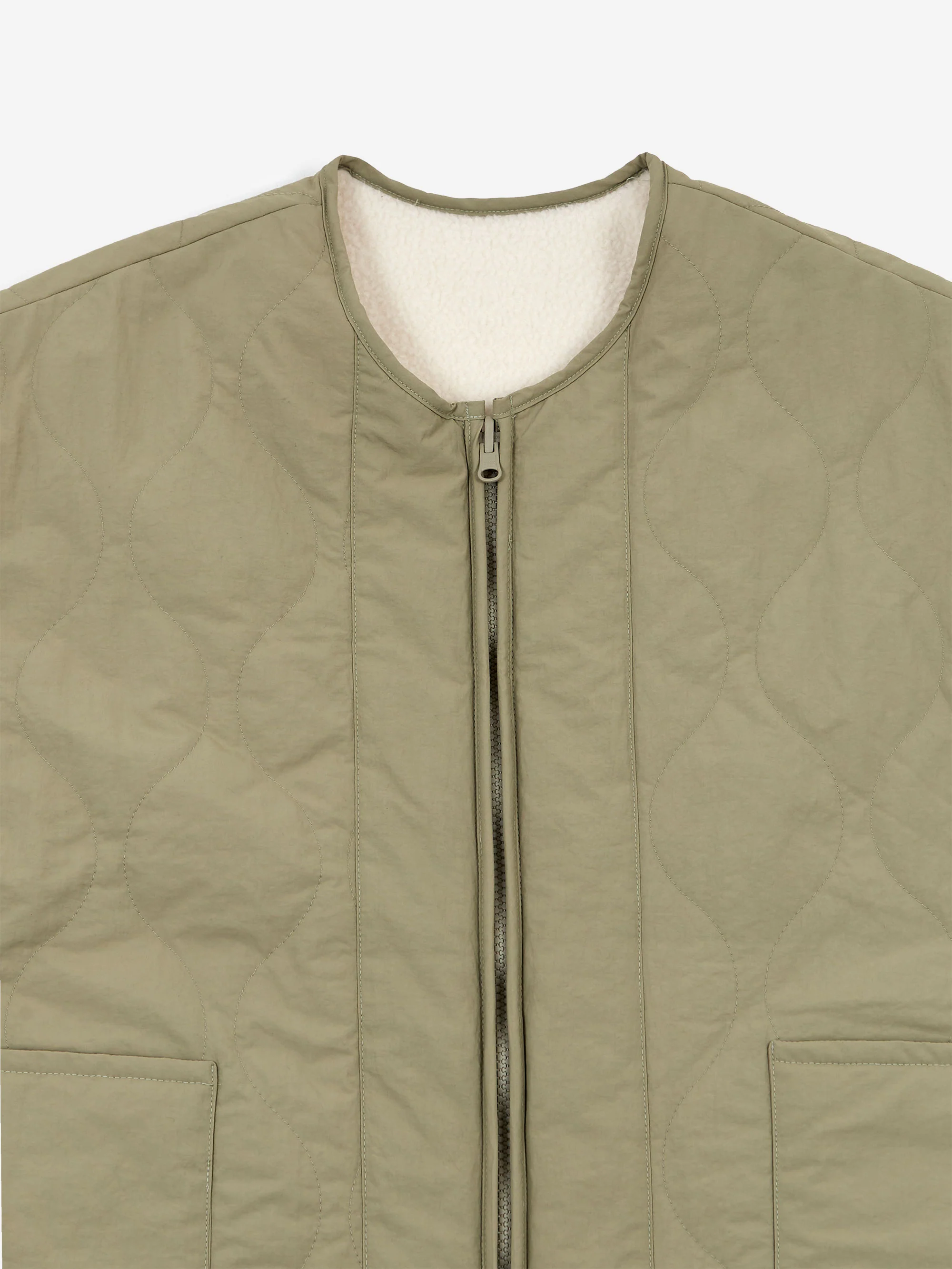 Estudio Niksen Reversible Nylon / Fleece Vest - Sage - Image 5