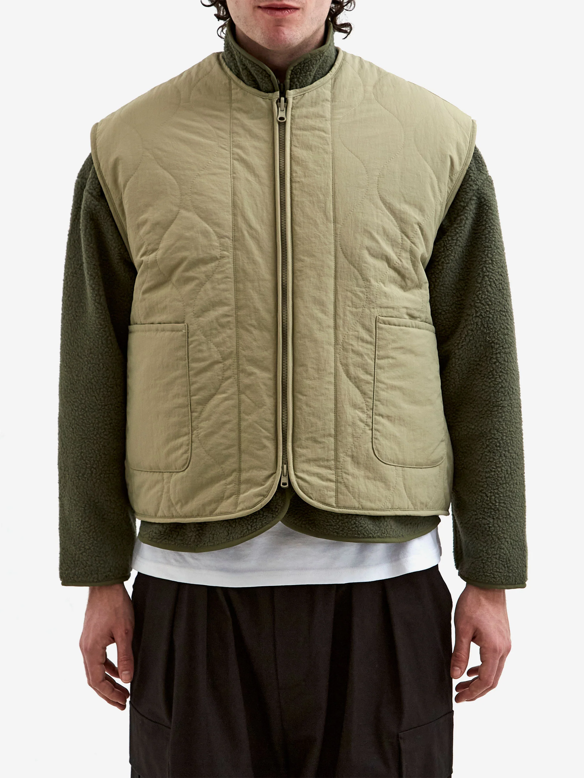 Estudio Niksen Reversible Nylon / Fleece Vest - Sage - Image 7
