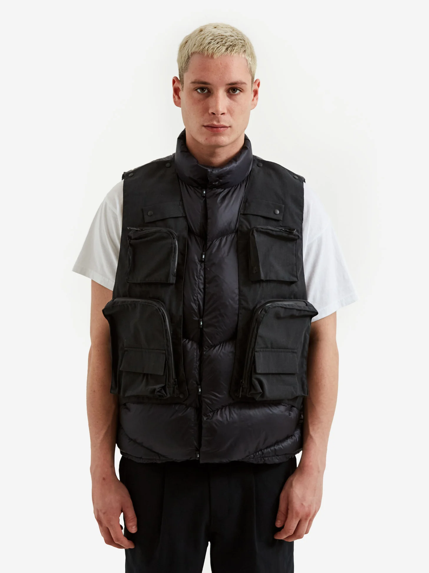 F/CE 2Way Diagonal Down Vest - Black - Image 11