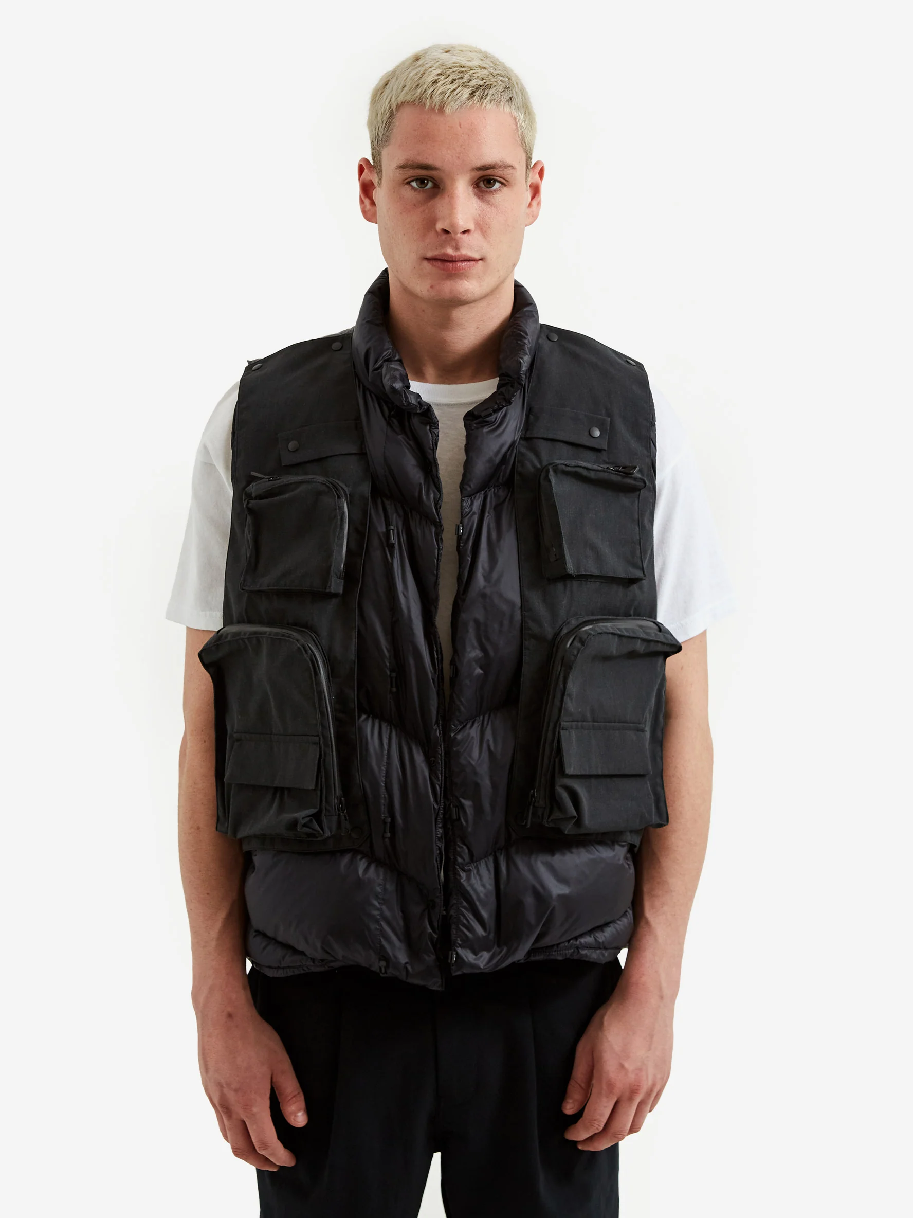 F/CE 2Way Diagonal Down Vest - Black - Image 9