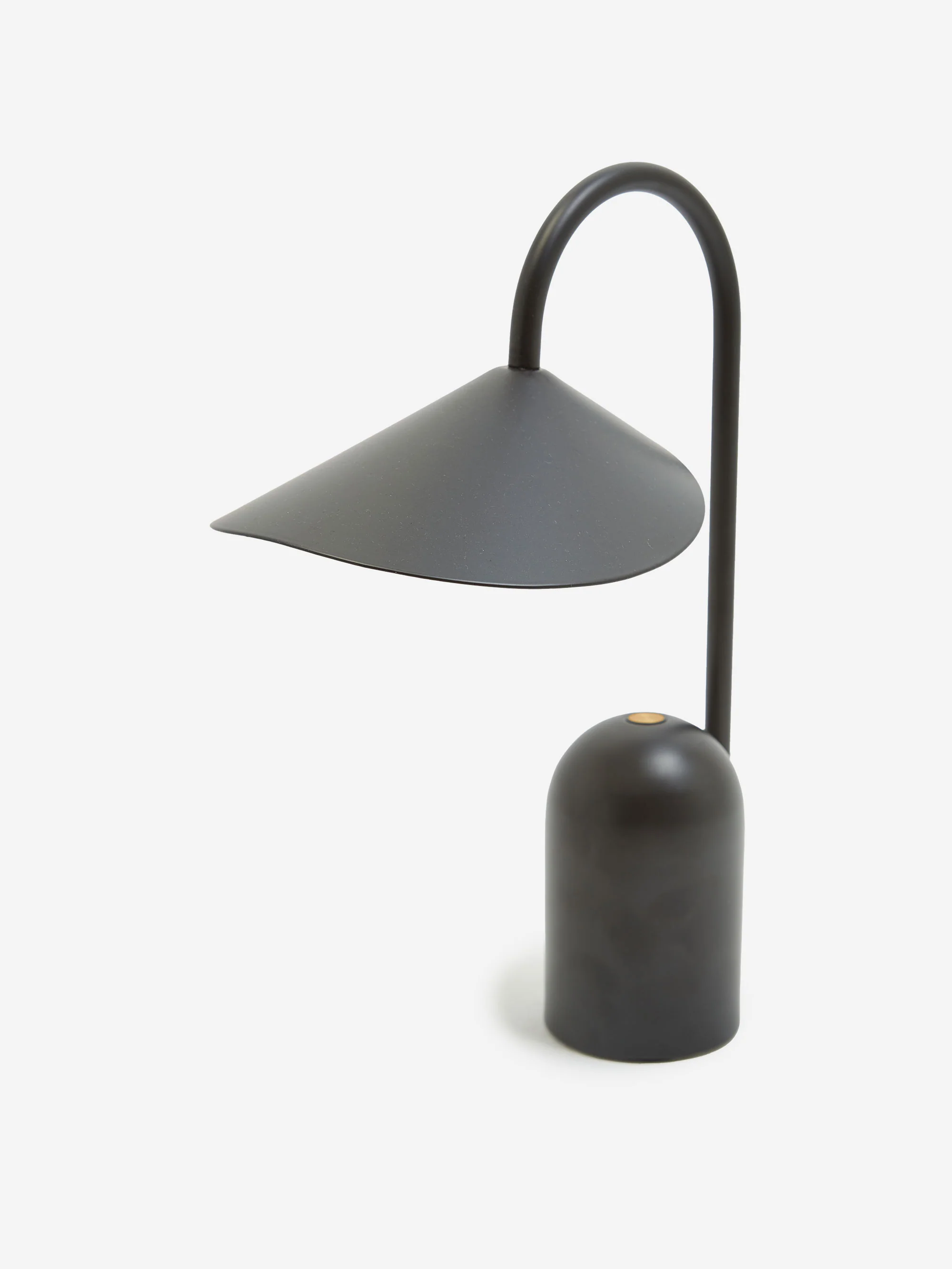 ferm LIVING Arum Portable Lamp - Black - Image 6