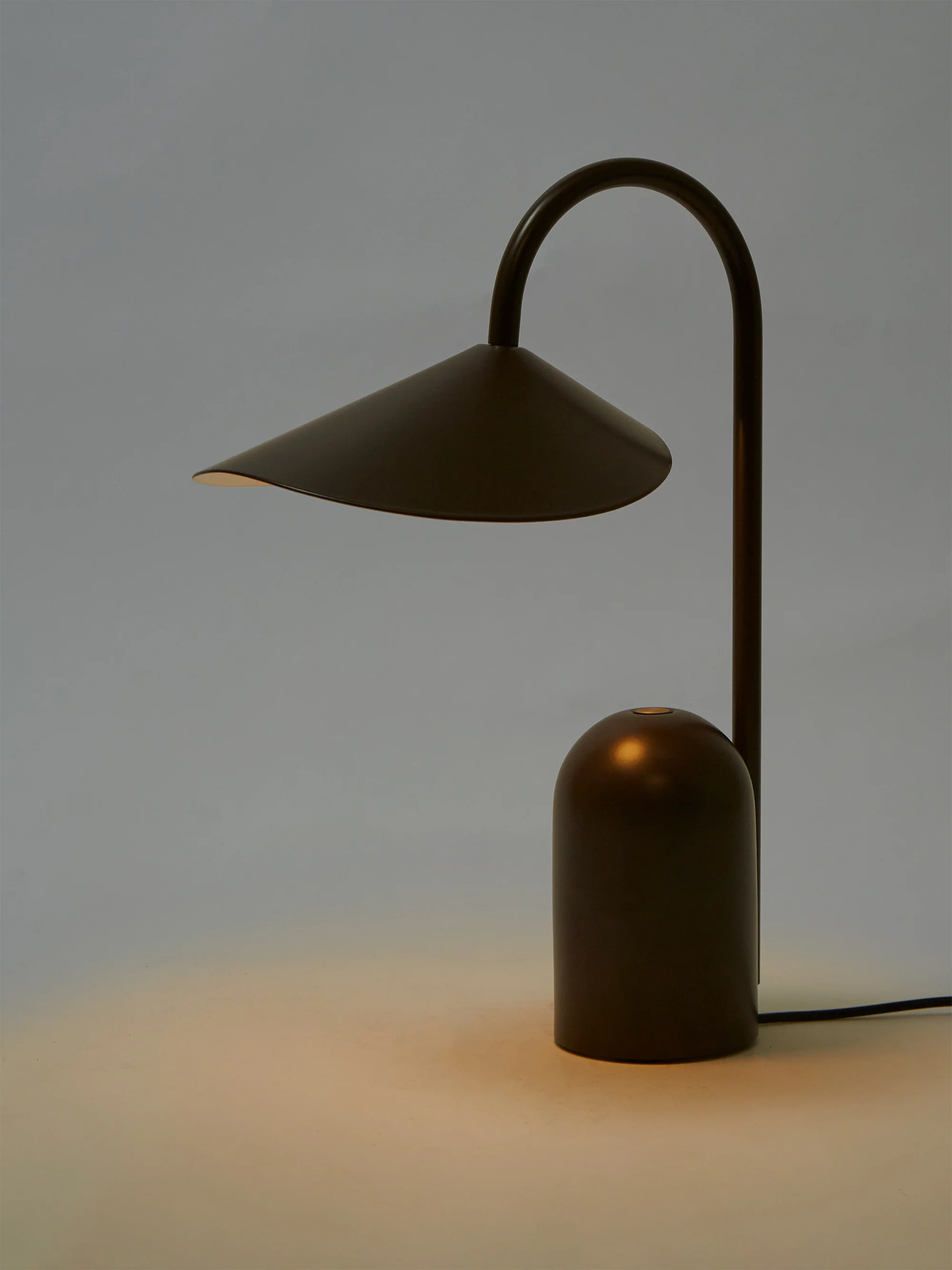 ferm LIVING Arum Portable Lamp - Dark Chocolate - Image 2