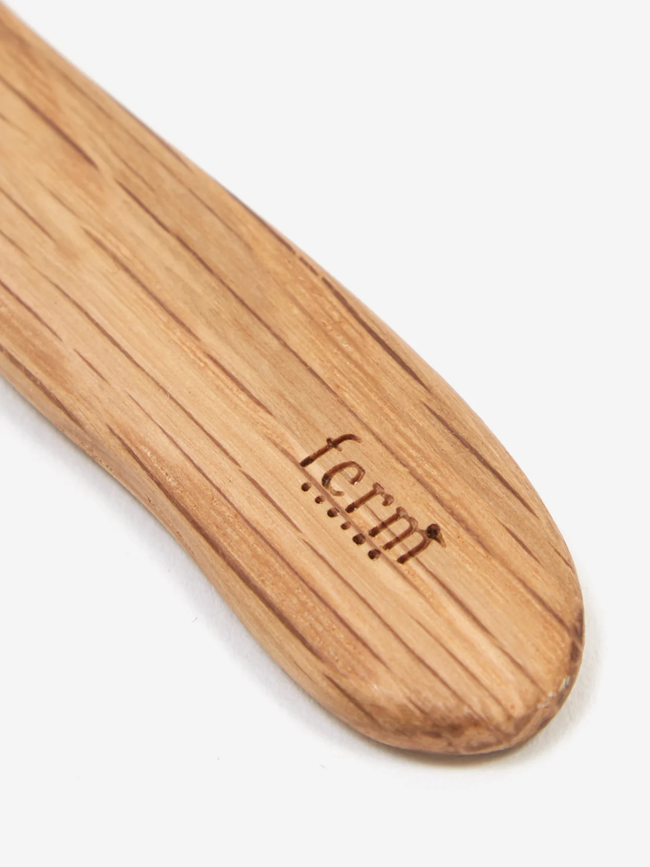 ferm LIVING Cairn Butter Knives (Set of 2) - Oak - Image 2