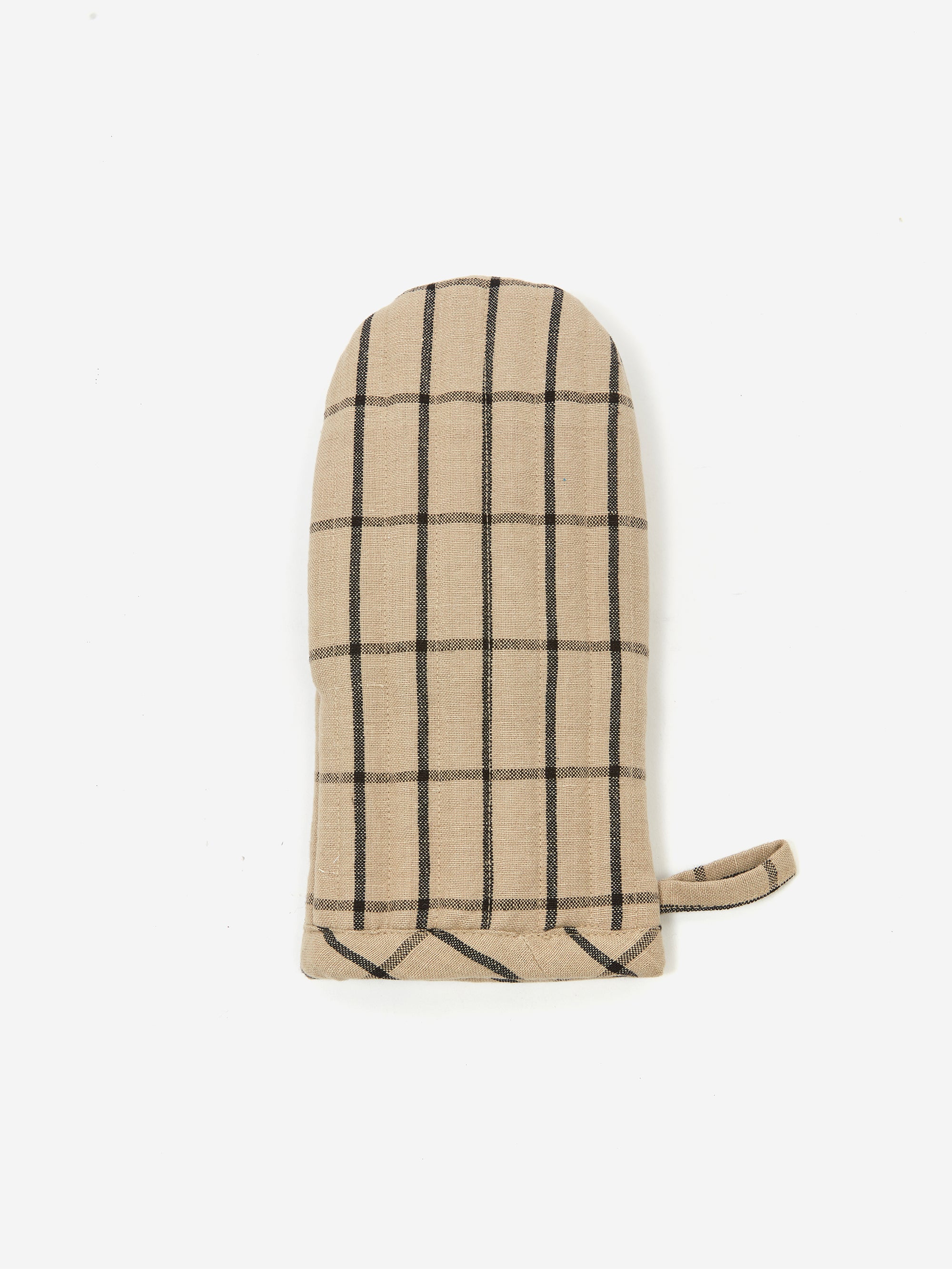 ferm LIVING Hale Oven Mitt - Sand/Black