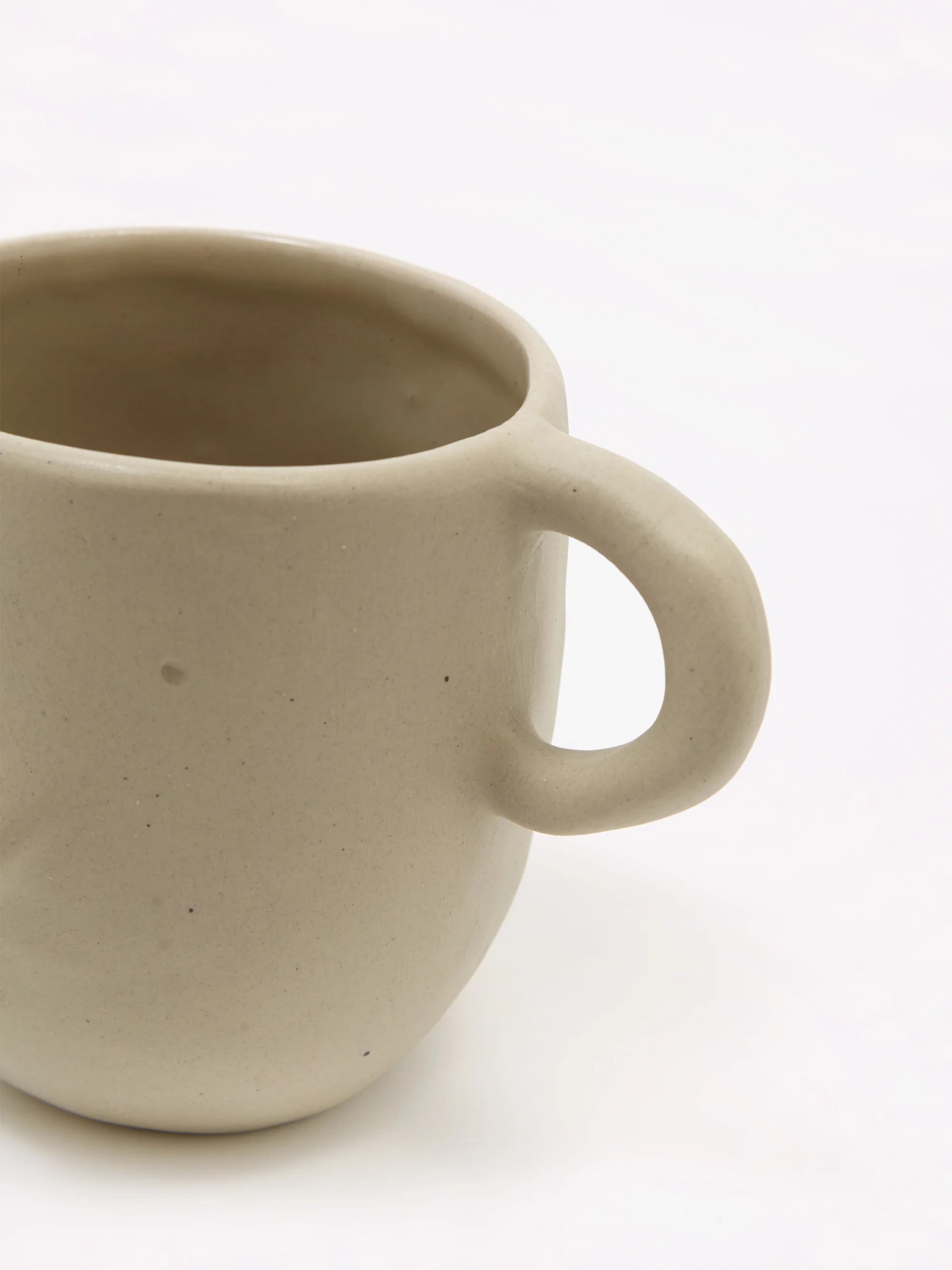 ferm LIVING Mus Plant Pot Large - Sand - Image 2