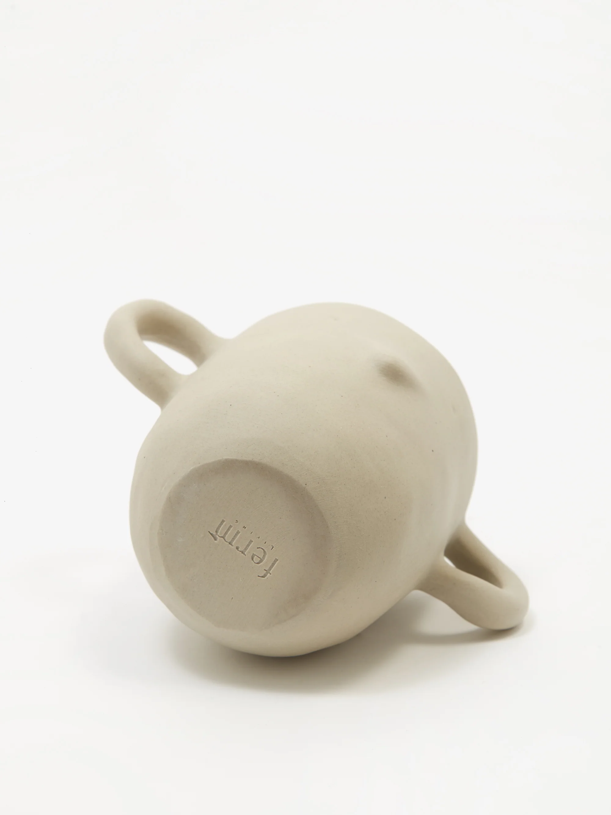 ferm LIVING Mus Plant Pot Large - Sand - Image 4