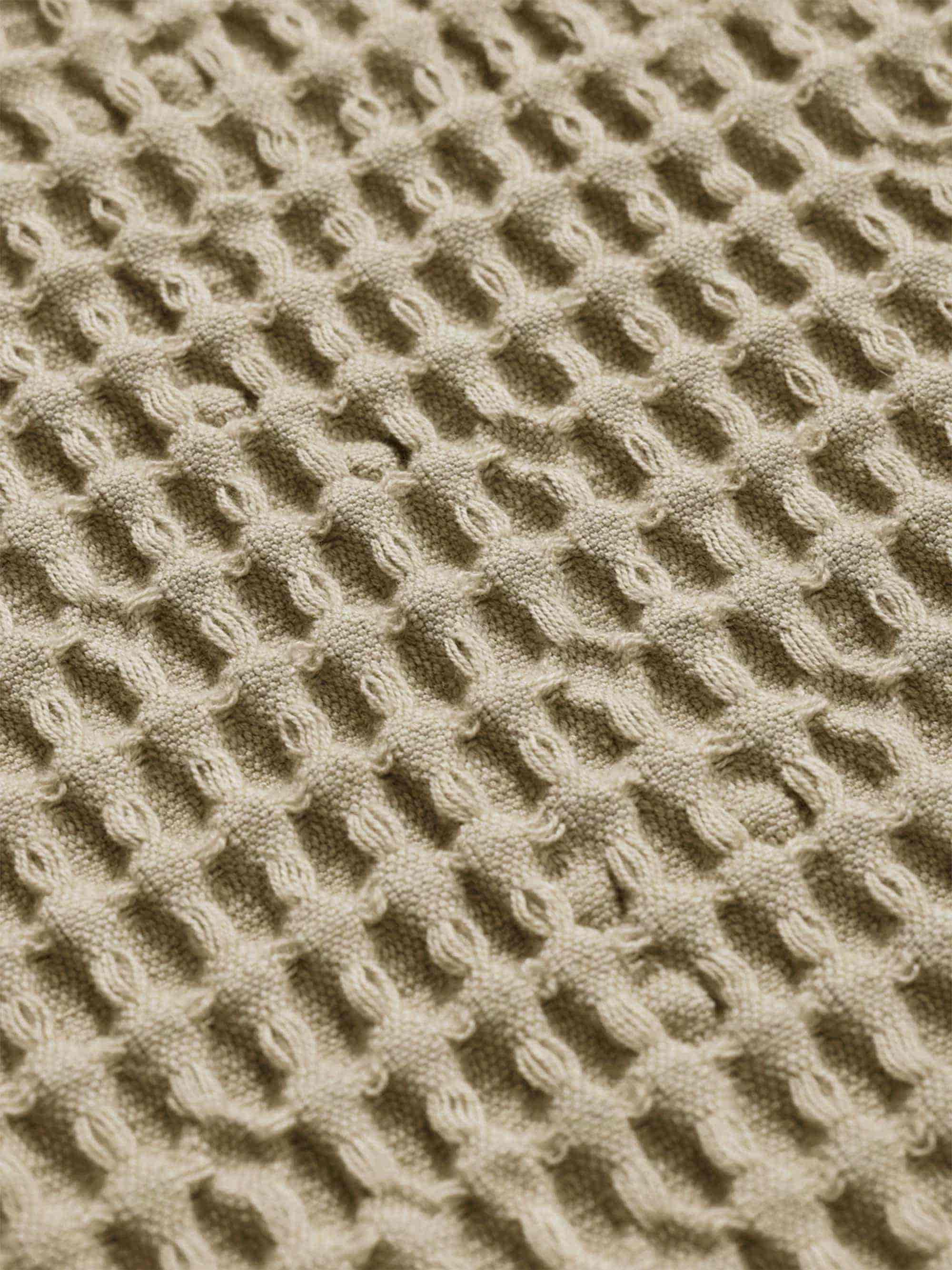 ferm LIVING Organic Bath Towel - Light Celedon - Image 3