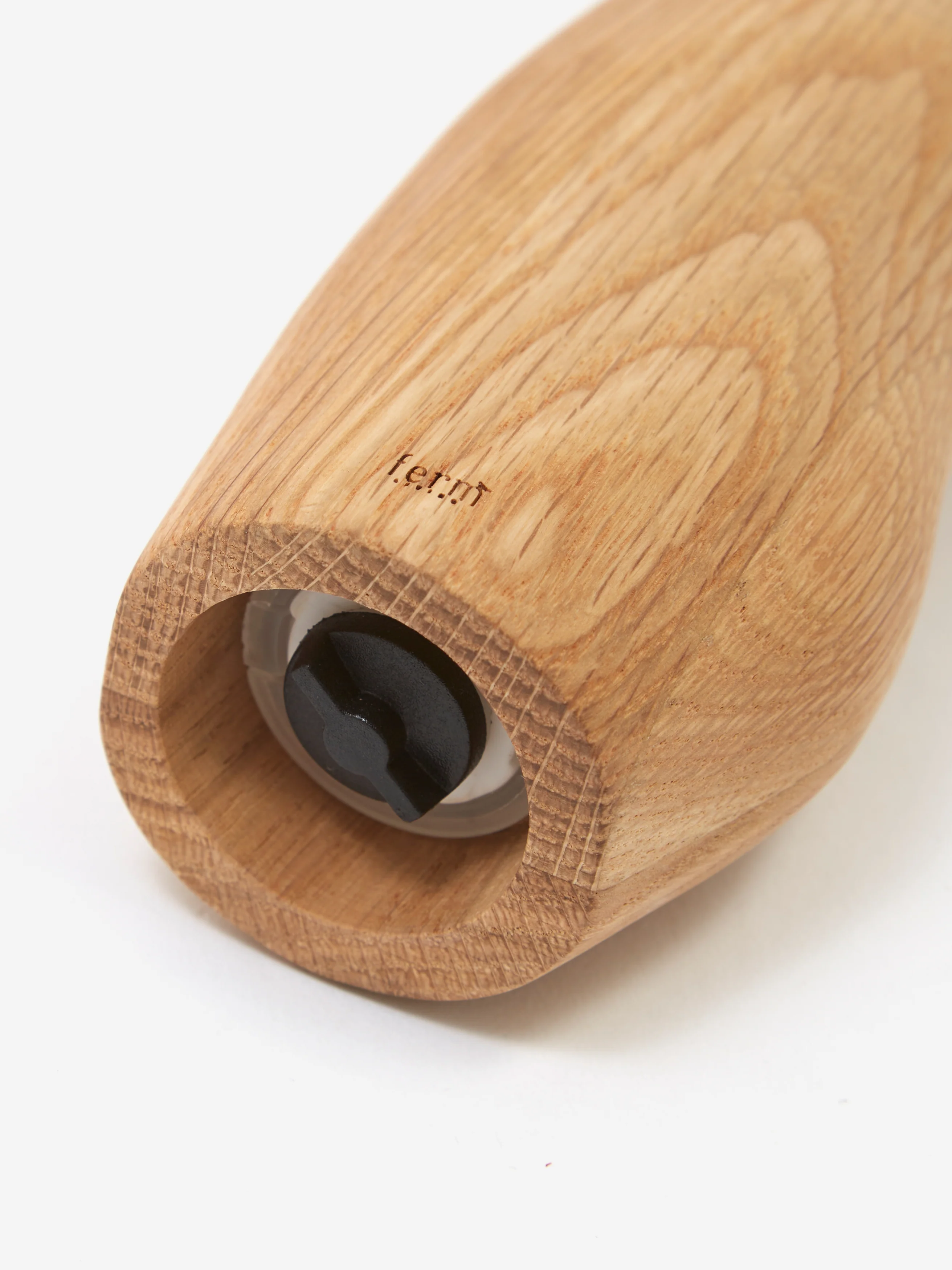 ferm LIVING Pebble Grinder - Oak - Image 3