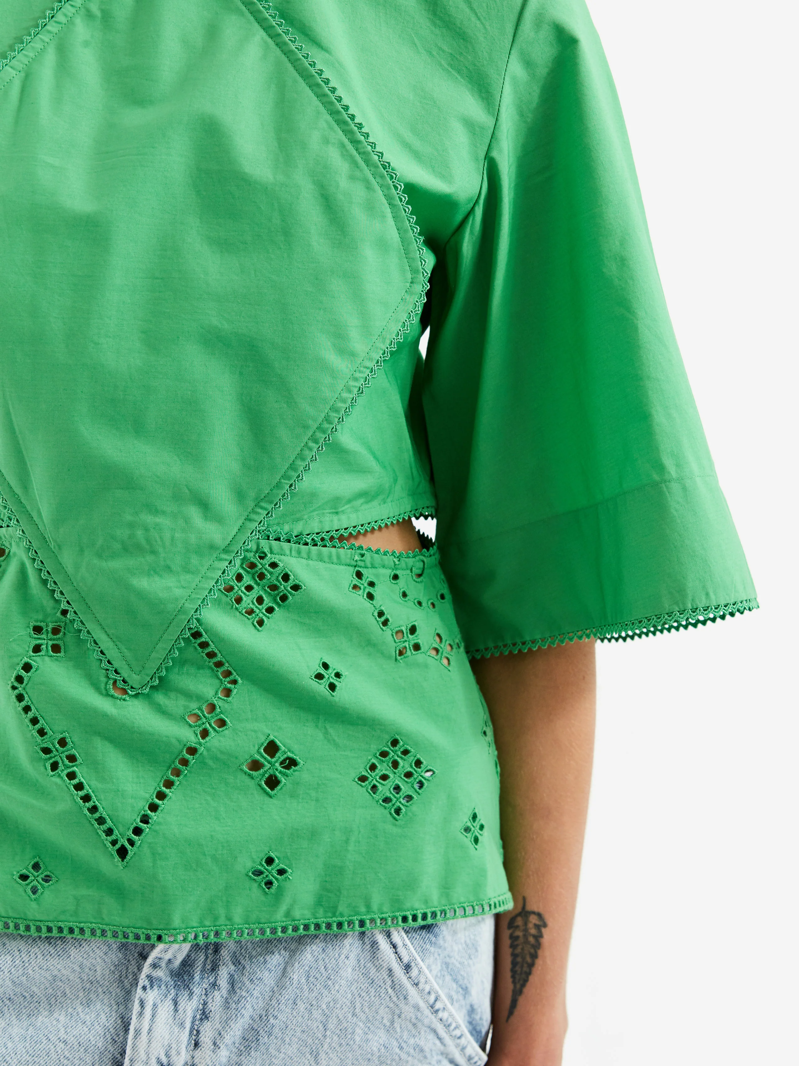 Ganni Broderie Anglaise Patch Blouse - Kelly Green - Image 2