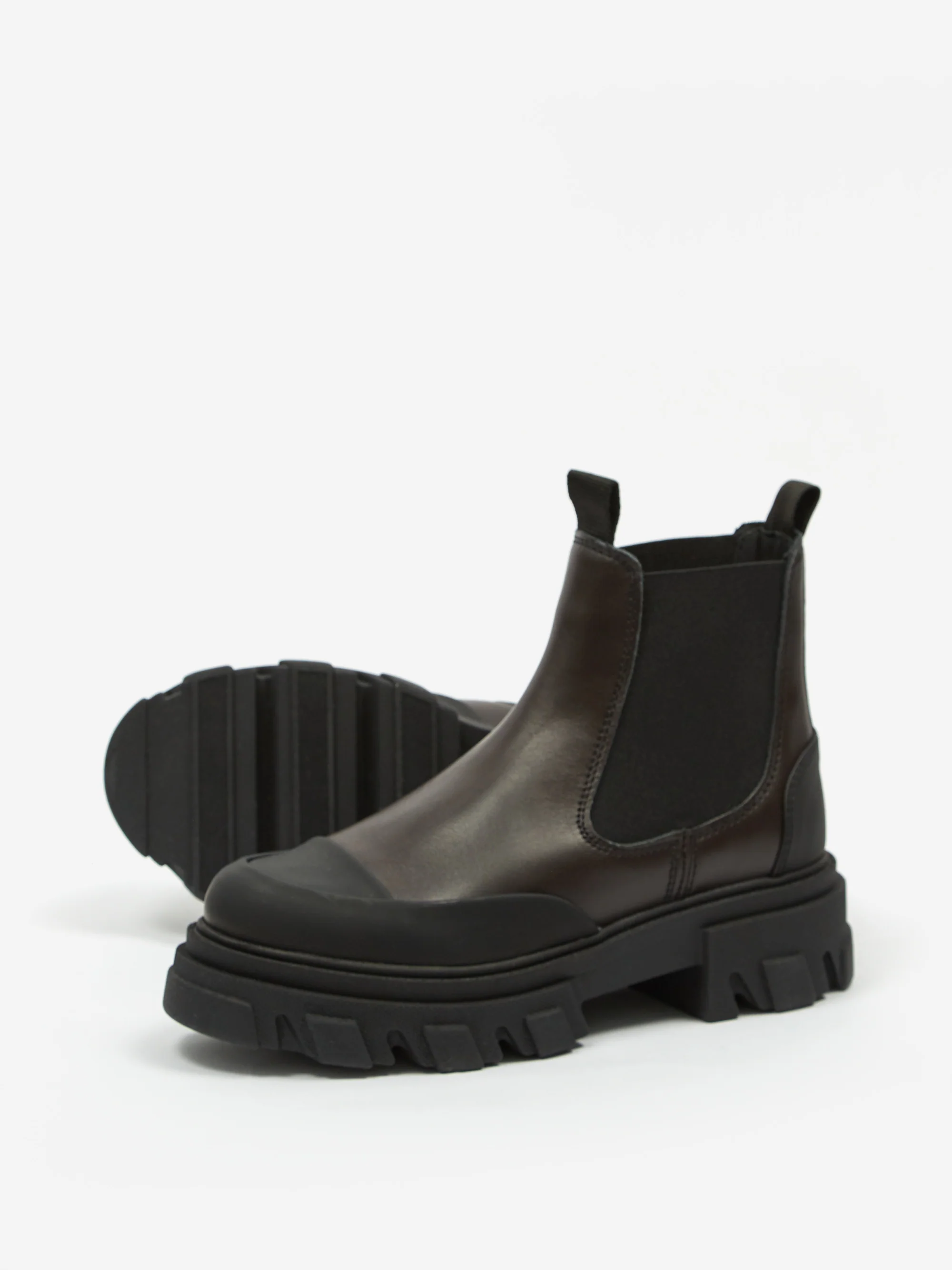 Ganni Low Chelsea Boot - Mole - Image 8