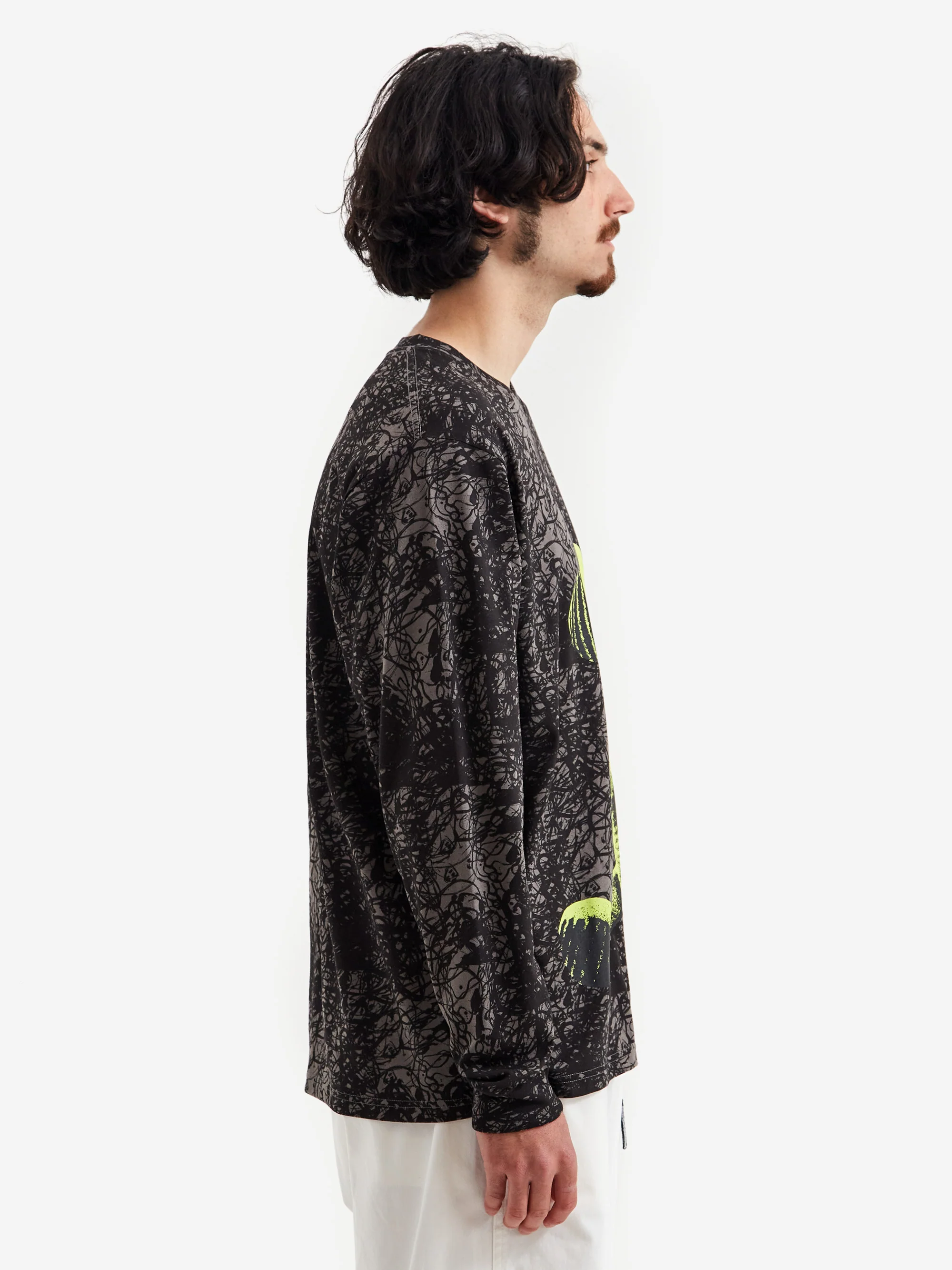 Gentle Fullness Recycled Cotton Long Sleeve T-Shirt - Washed Black Alien Puppet - Image 5