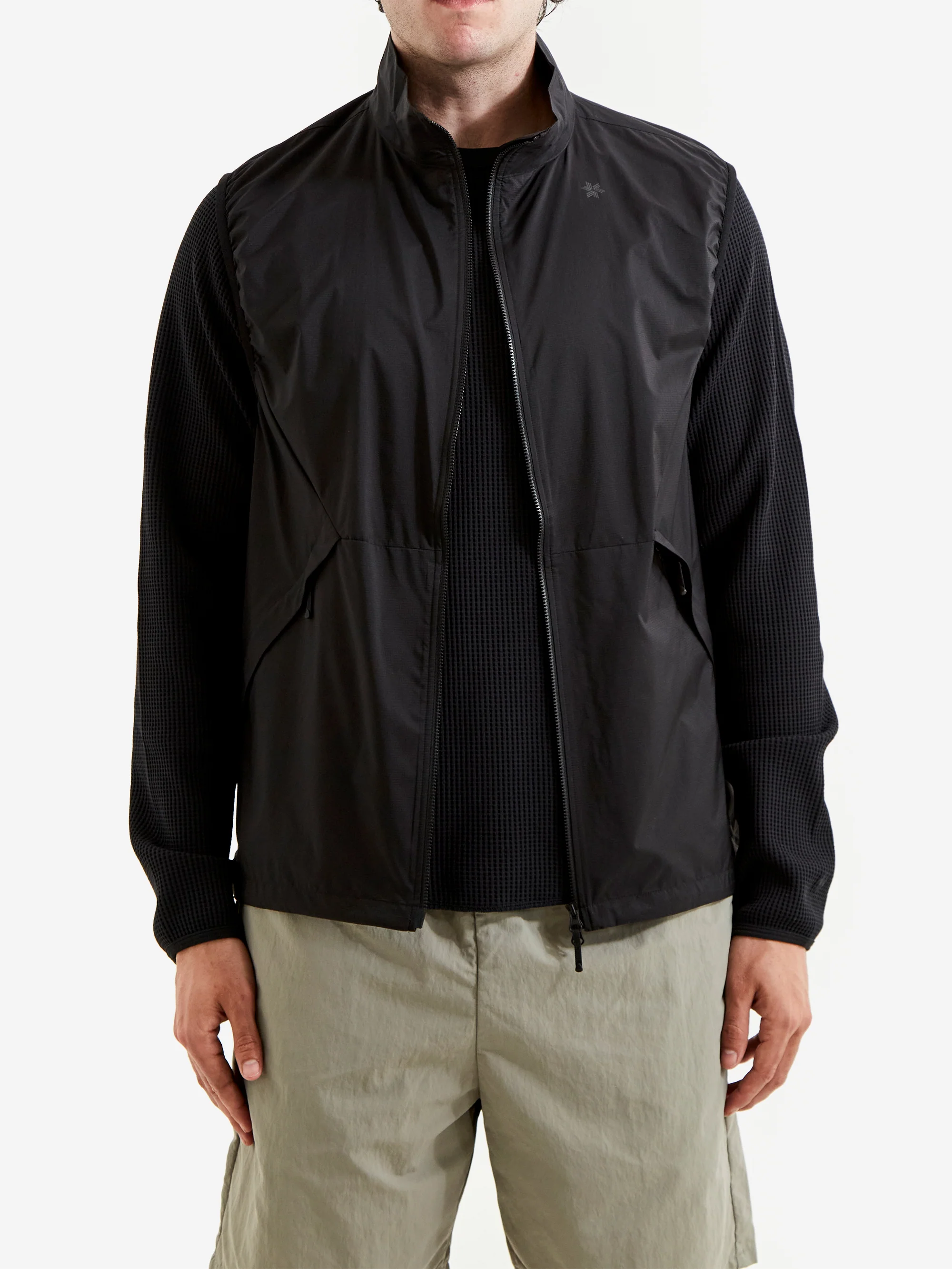 Goldwin Pertex Equilibrium Wind Vest - Black - Image 3