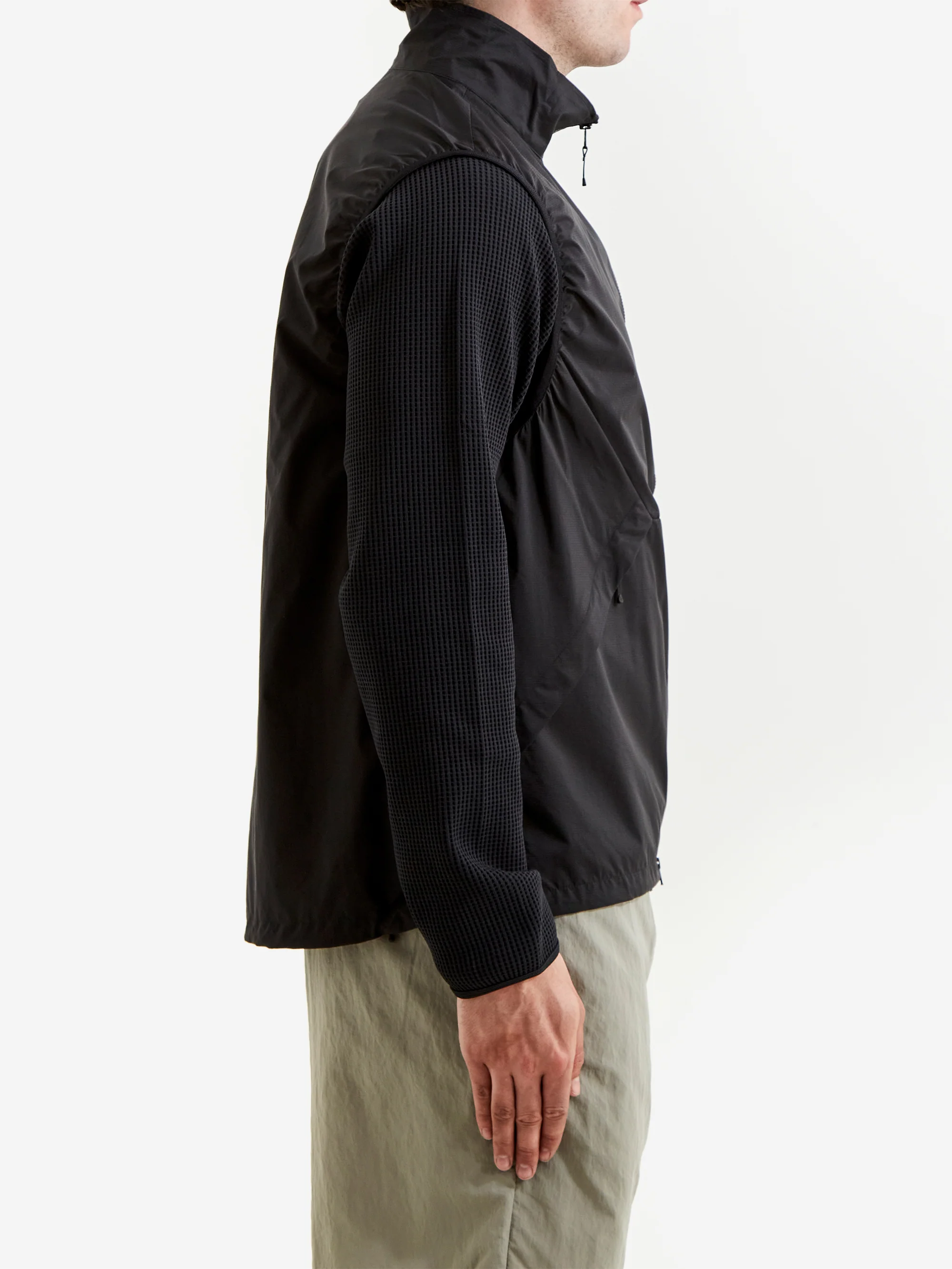 Goldwin Pertex Equilibrium Wind Vest - Black - Image 4