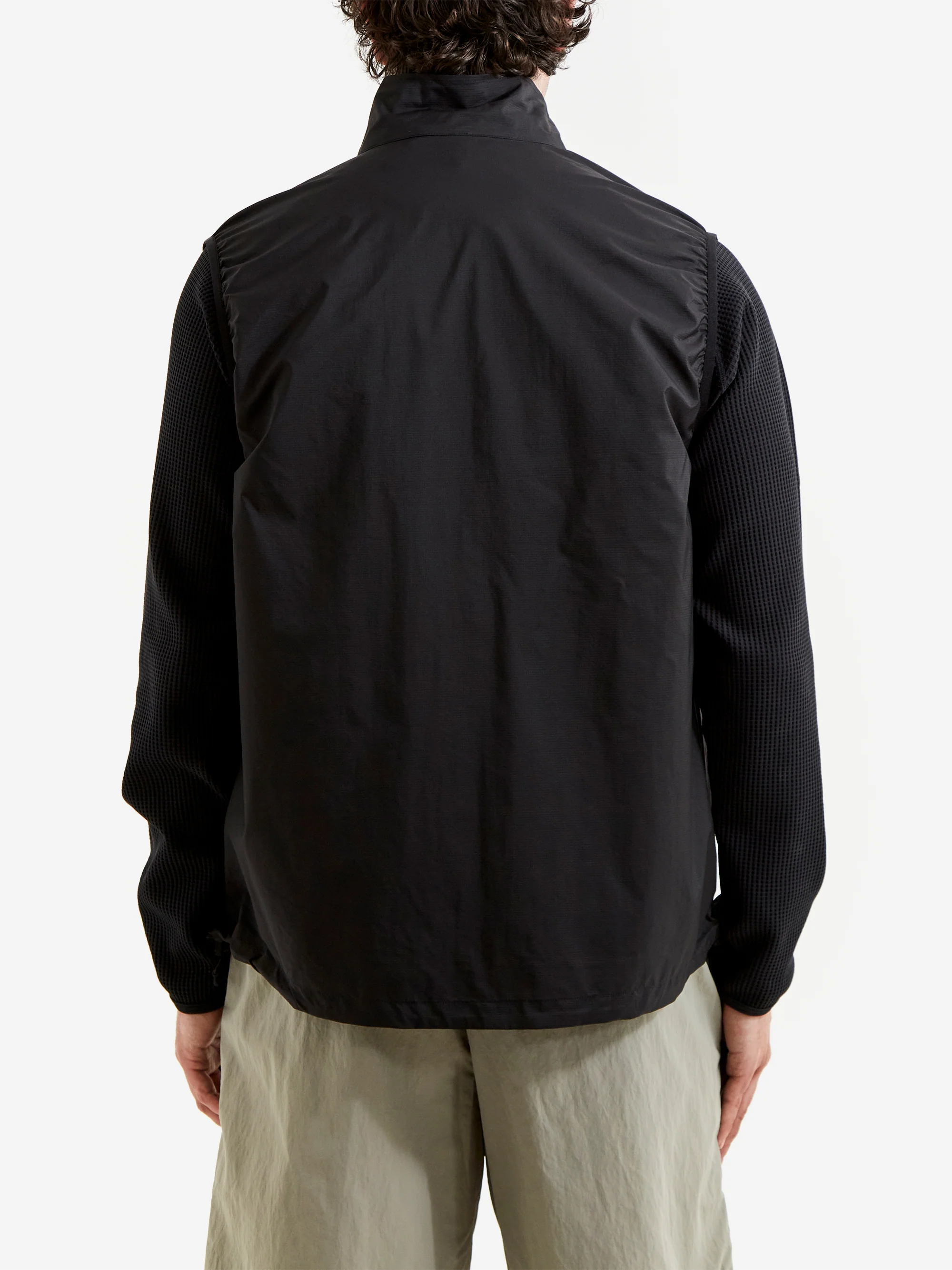 Goldwin Pertex Equilibrium Wind Vest - Black - Image 5