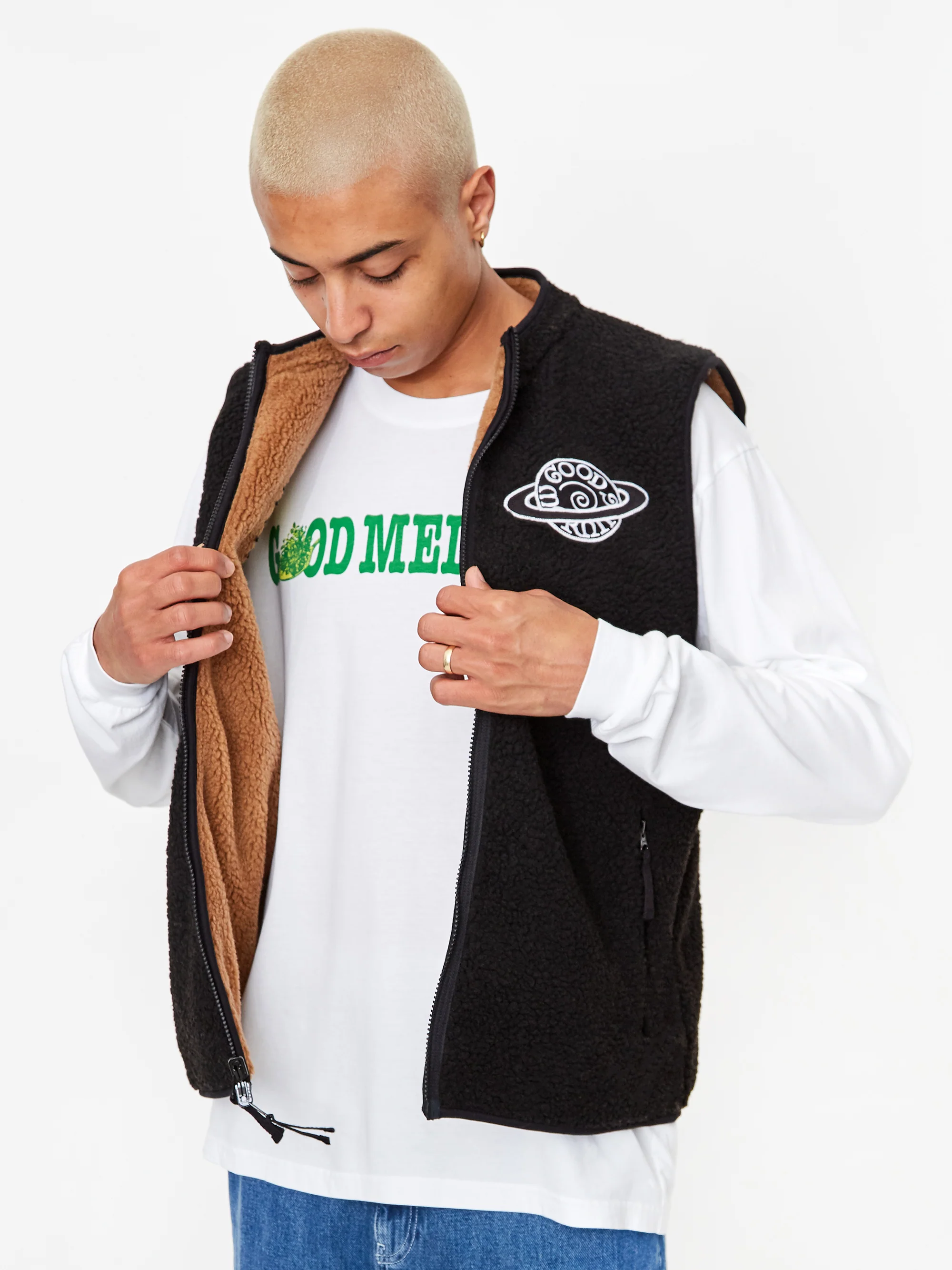 Good Morning Tapes Reversible Zip Through Vest - Black/Natural - Image 12