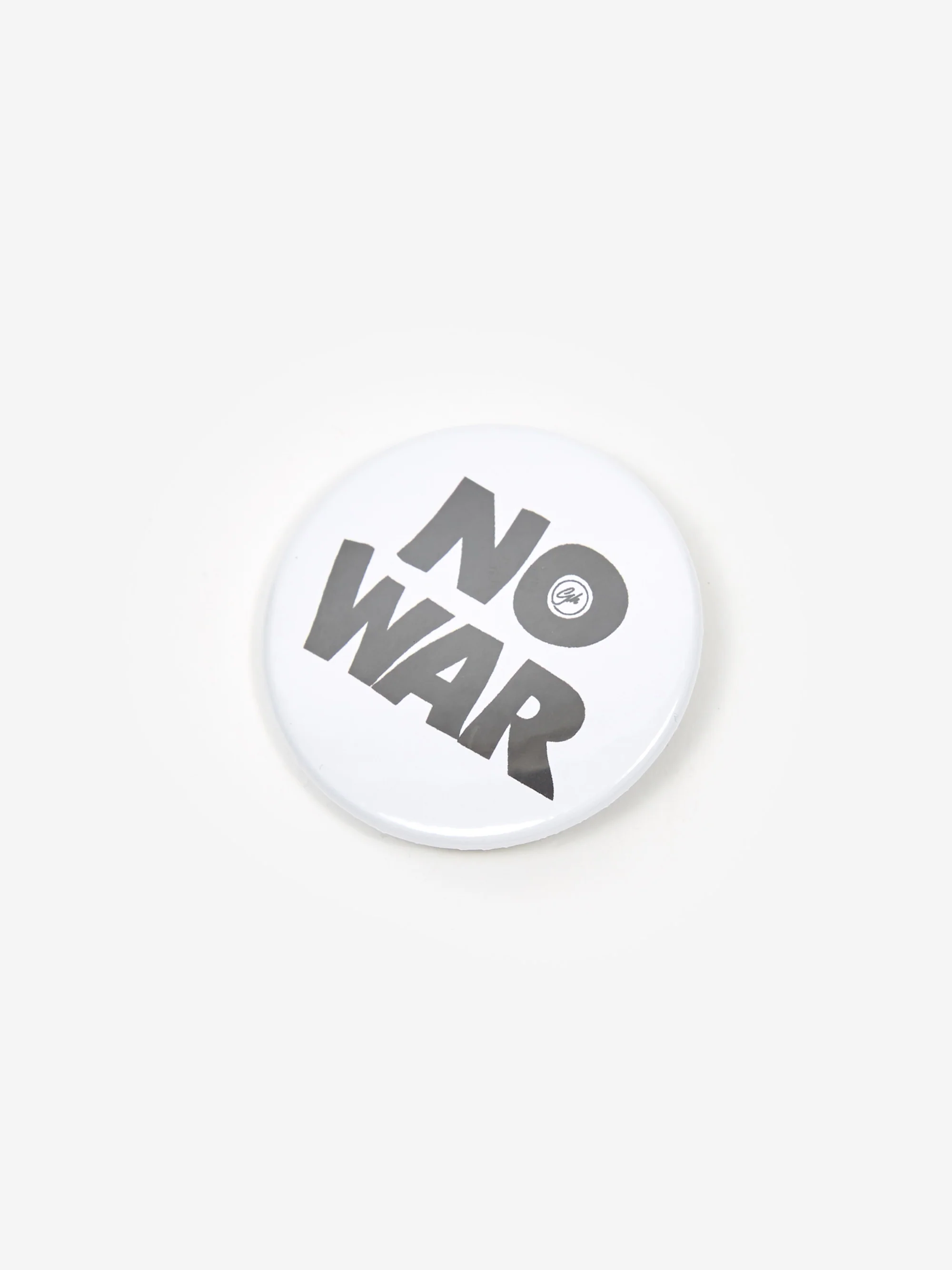 Goodhood London No War Pin Badge - Image 4