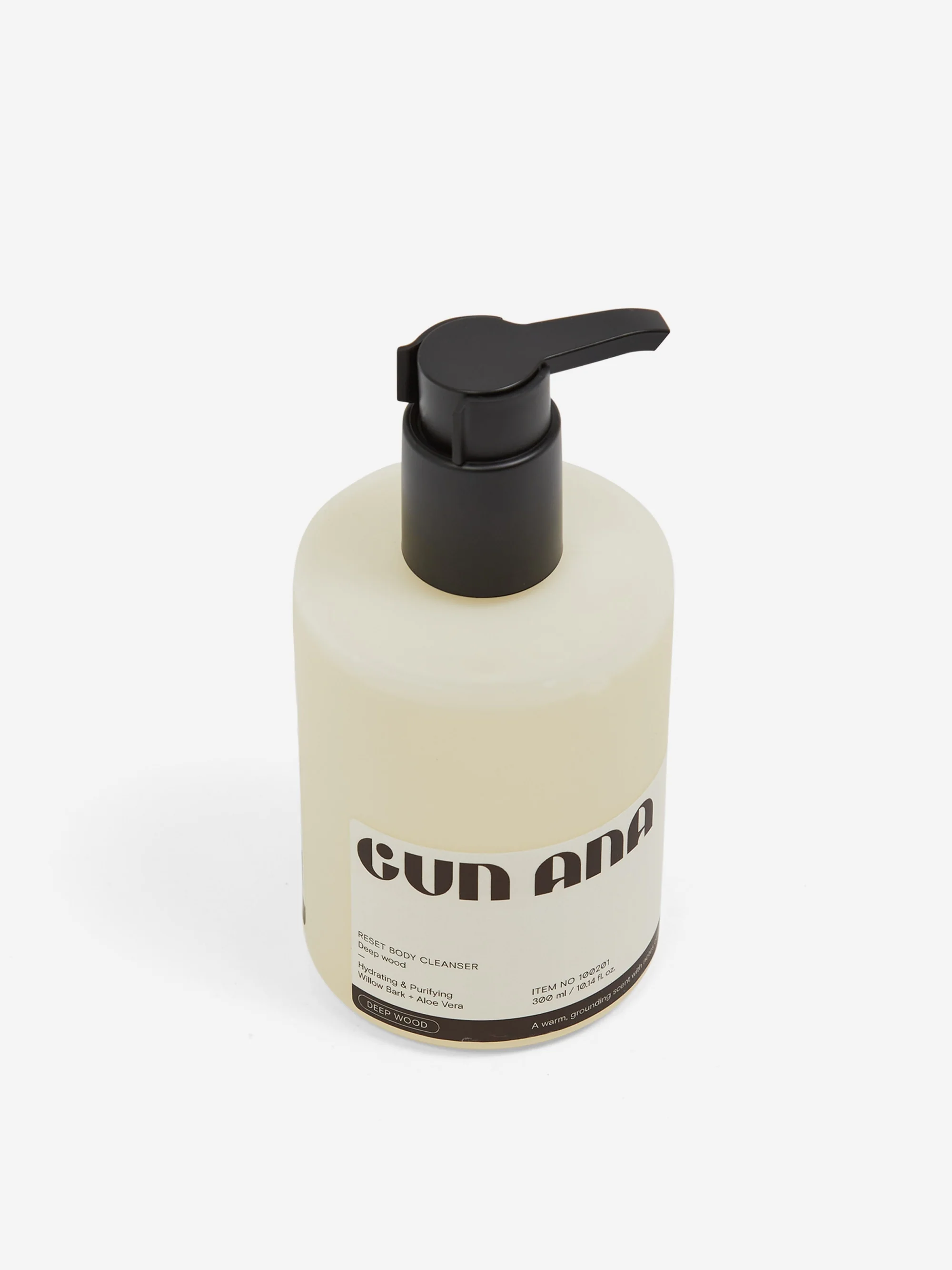 Gun Ana Body Cleanser Deep Wood - 300ml - Image 2