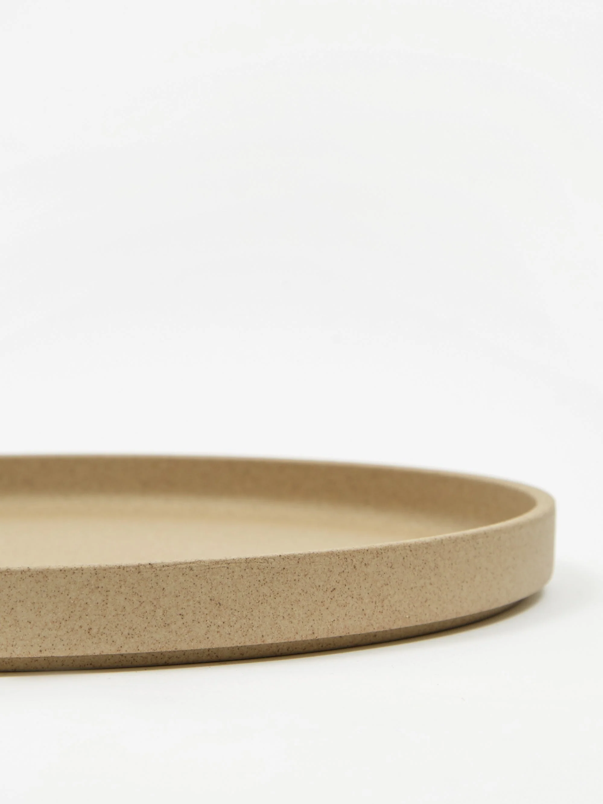Hasami Porcelain Plate Natural - 255x21 - Image 2
