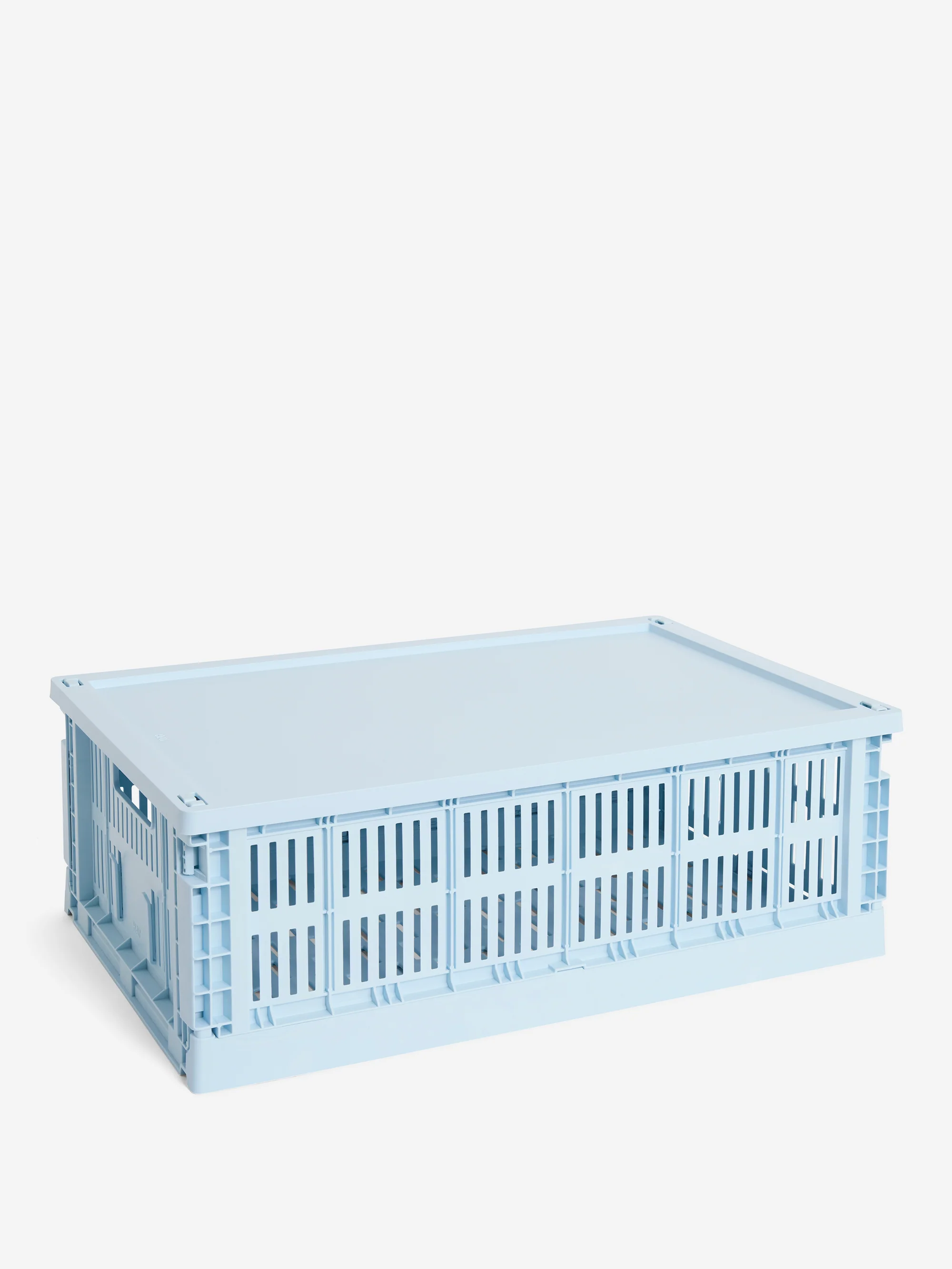 HAY Colour Crate Lid Plastic Large - Soft Blue - Image 2