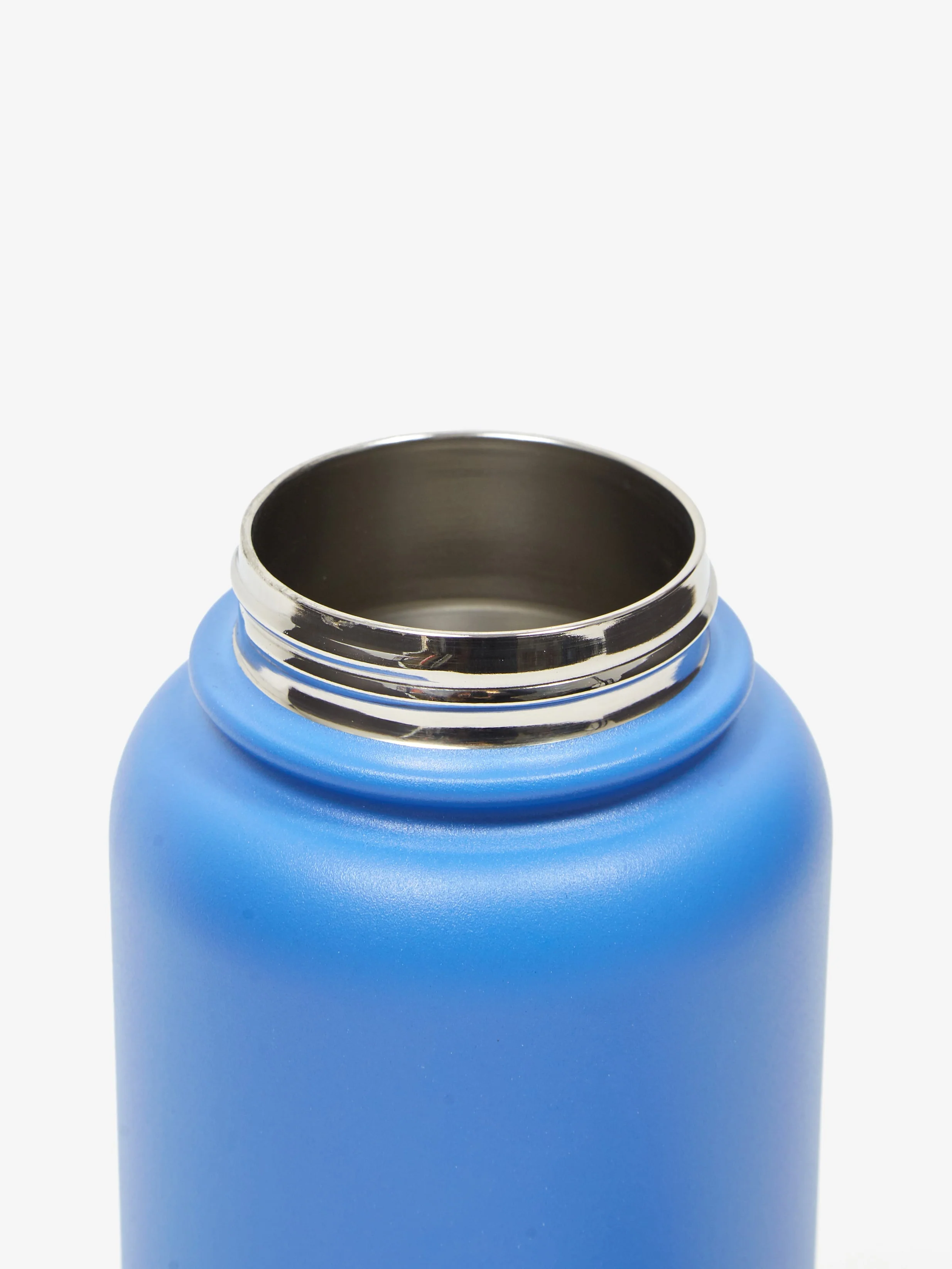 HAY Mono Thermal Bottle 600ml - Sky Blue - Image 3