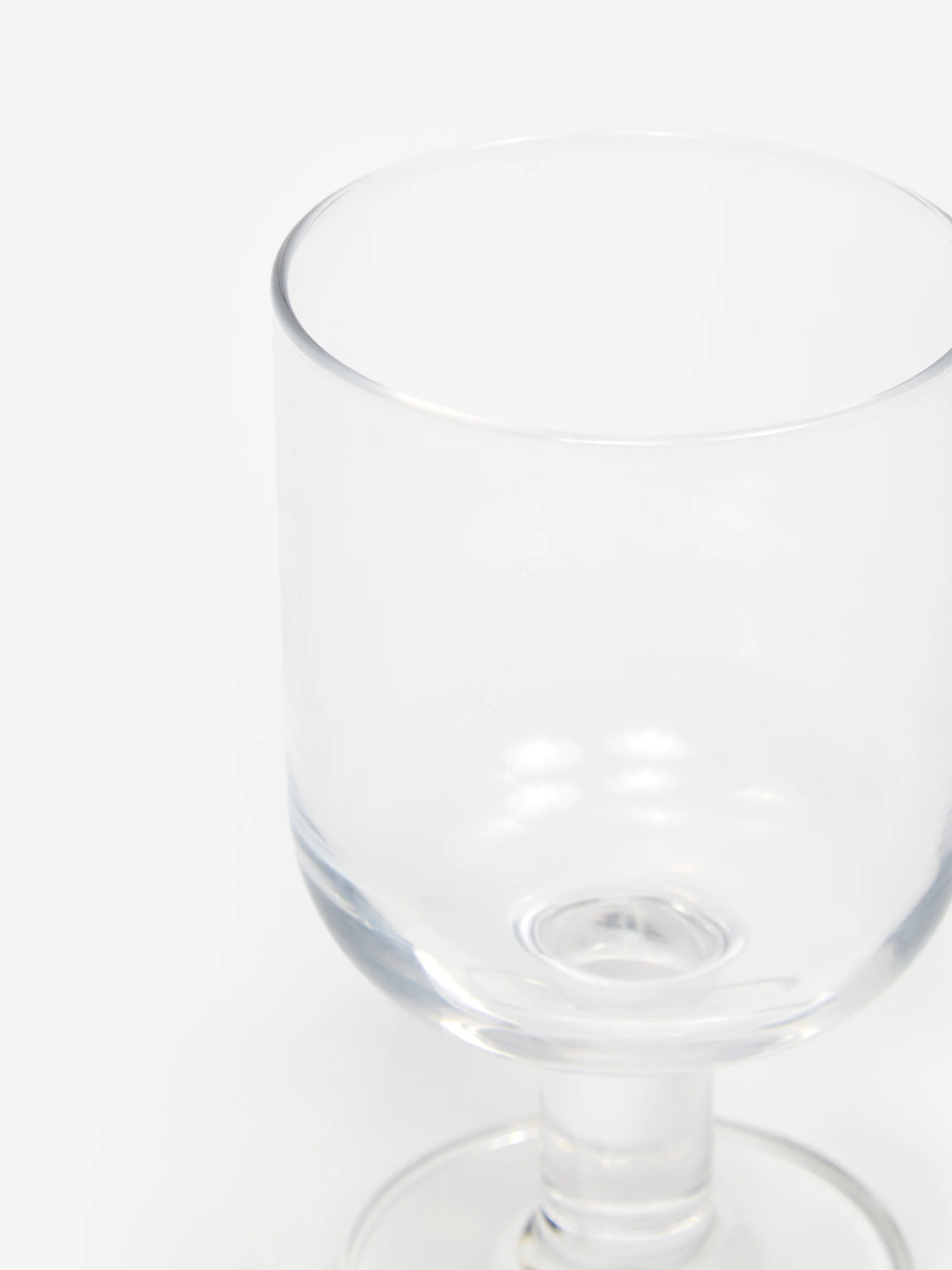 HAY Tavern Wine Glass Large - Clear - Image 2