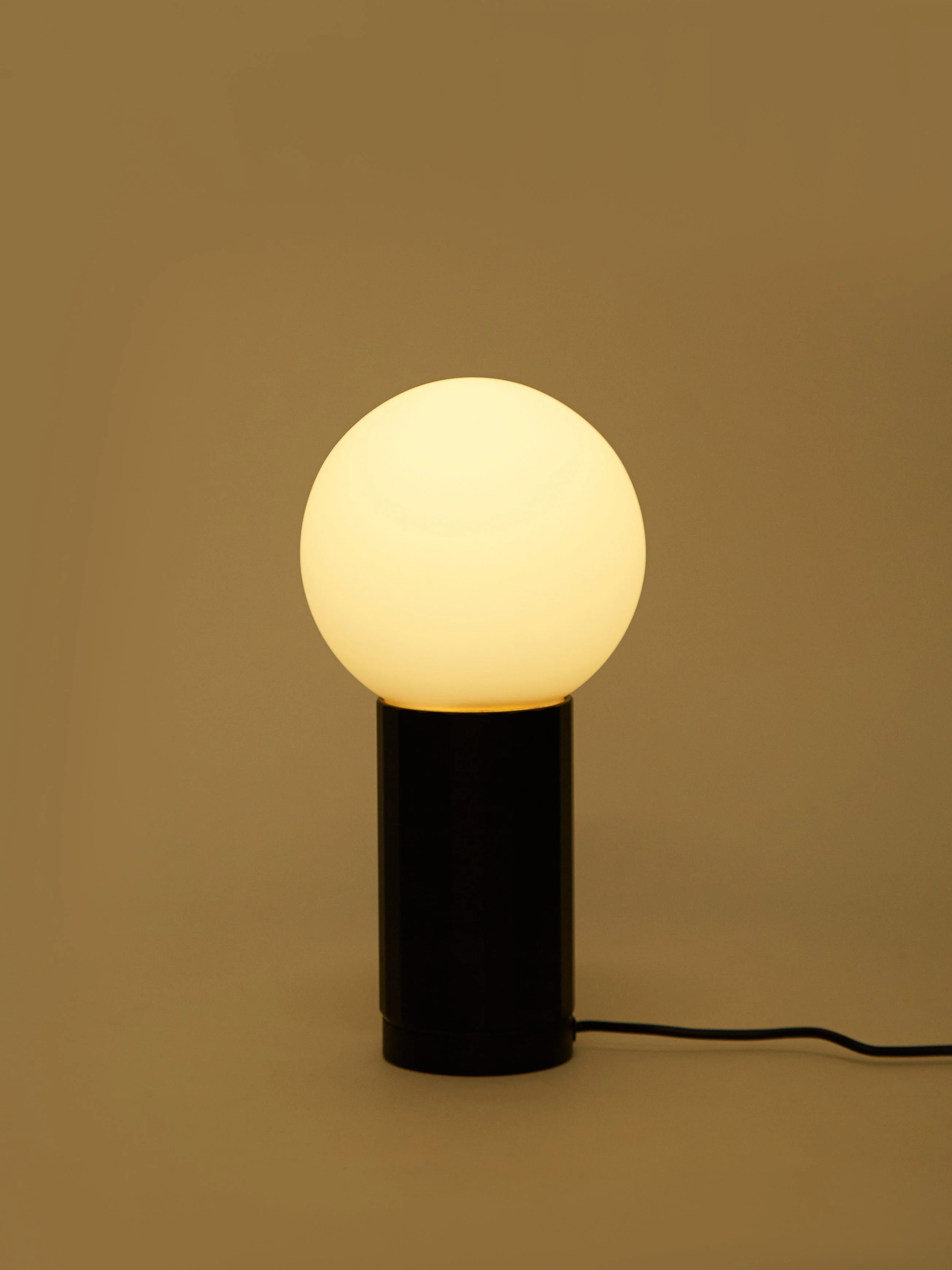 HAY Turn On Lamp - Black - Image 2